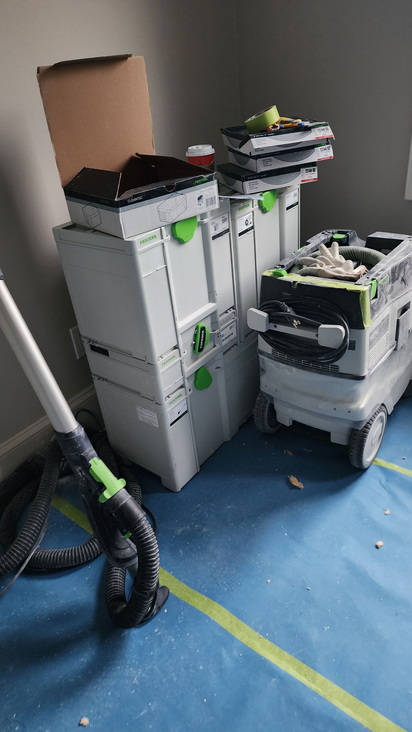 Project in Newmarket ( Full House, Stucco Ceilings) by GTA HOME PAINTING