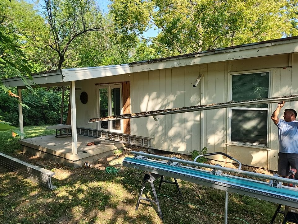 Window Installation using Anderson Series by EEC  Windows, Siding & Roofing 