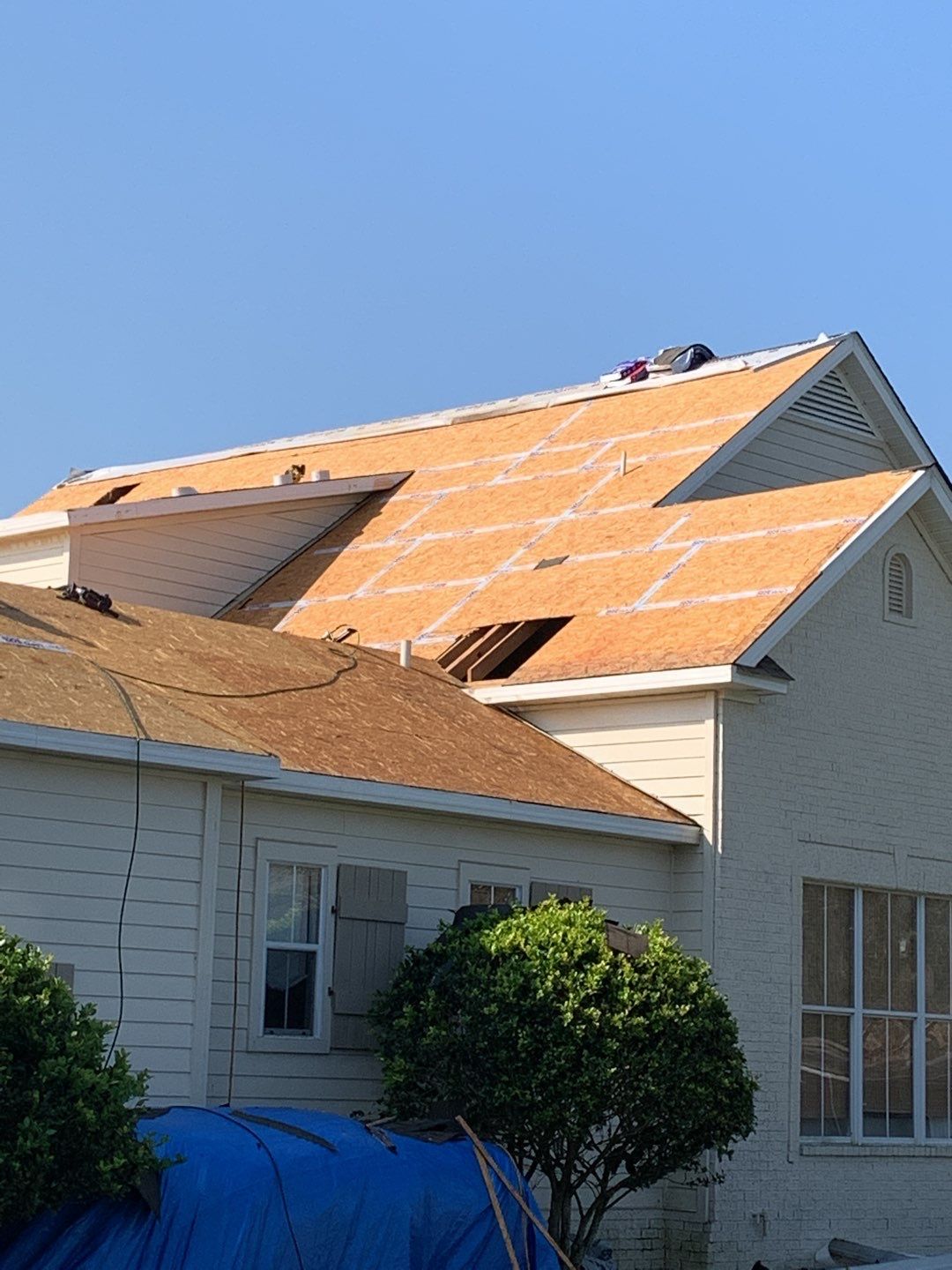 Residential Roofing Installation using Roof Replacement by American Roofing & Construction LLC