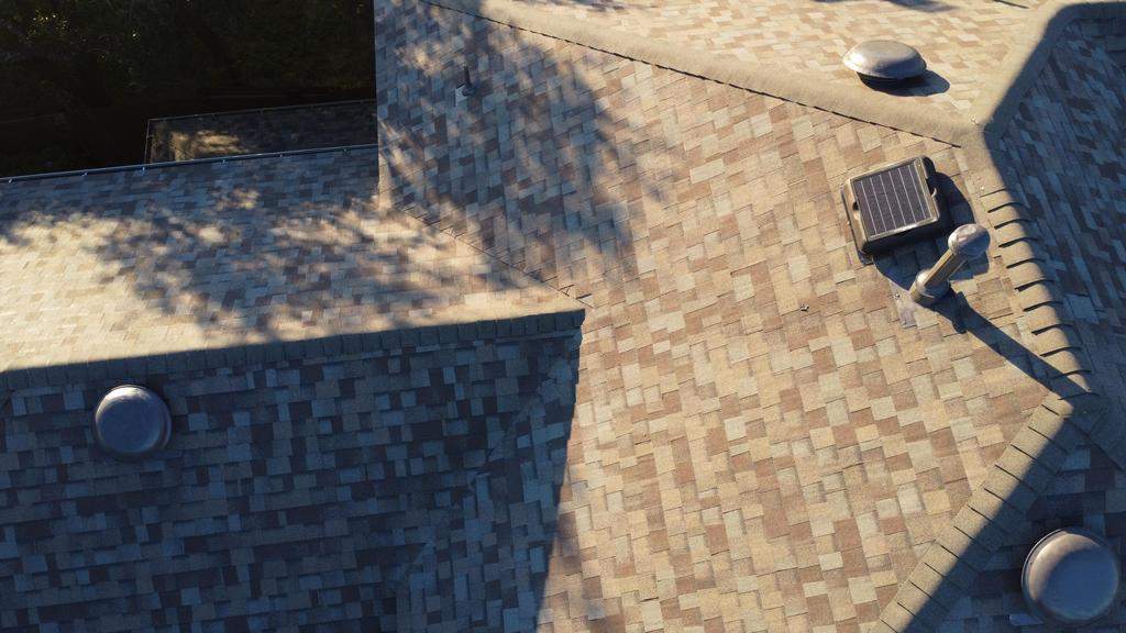 Driftwood - Owens Corning TruDefinition Duration by RoofsOnly.com