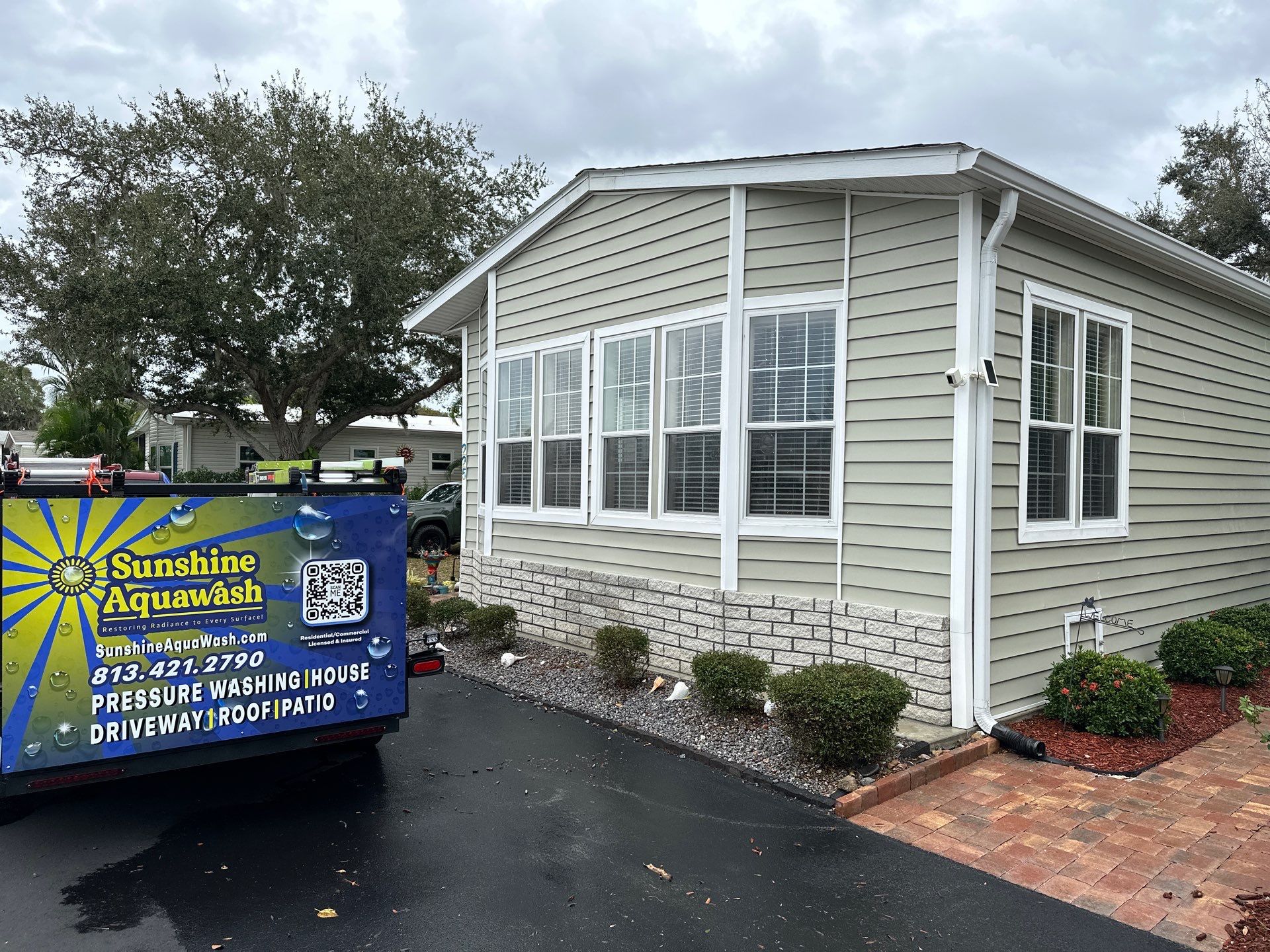 Gutter Cleaning and House Washing Services  by Sunshine AquaWash