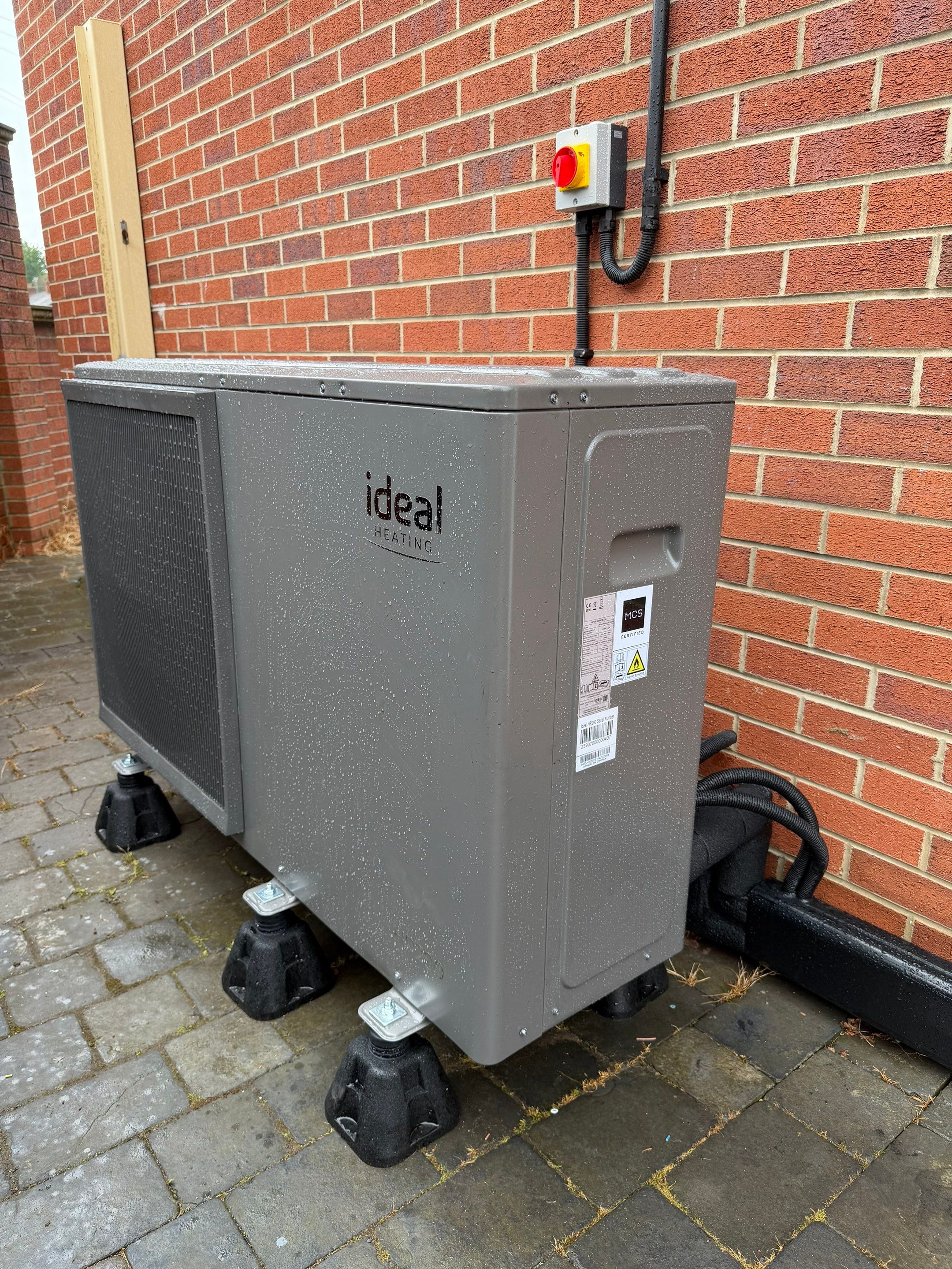 🔥 Gas Boiler Out, Air Source Heat Pump In — Ready for Solar & Battery Next ⚡🌱 by Elite Services Group Ltd