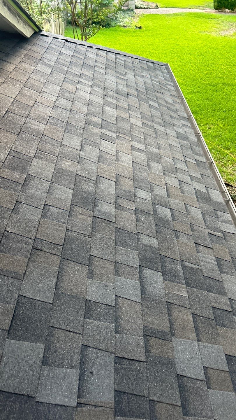 Williamsburg Gray - Owens Corning TruDefinition Duration by RoofsOnly.com