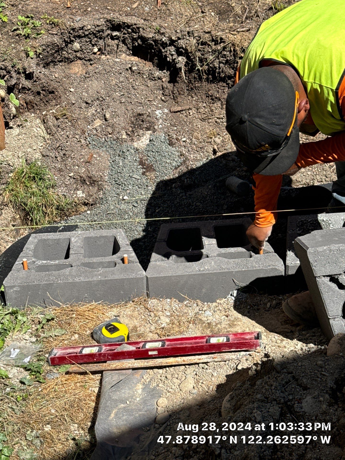 Jireh Outdoor Projects | Retaining Wall & Fence Build by Jireh Asphalt & Concrete Inc 