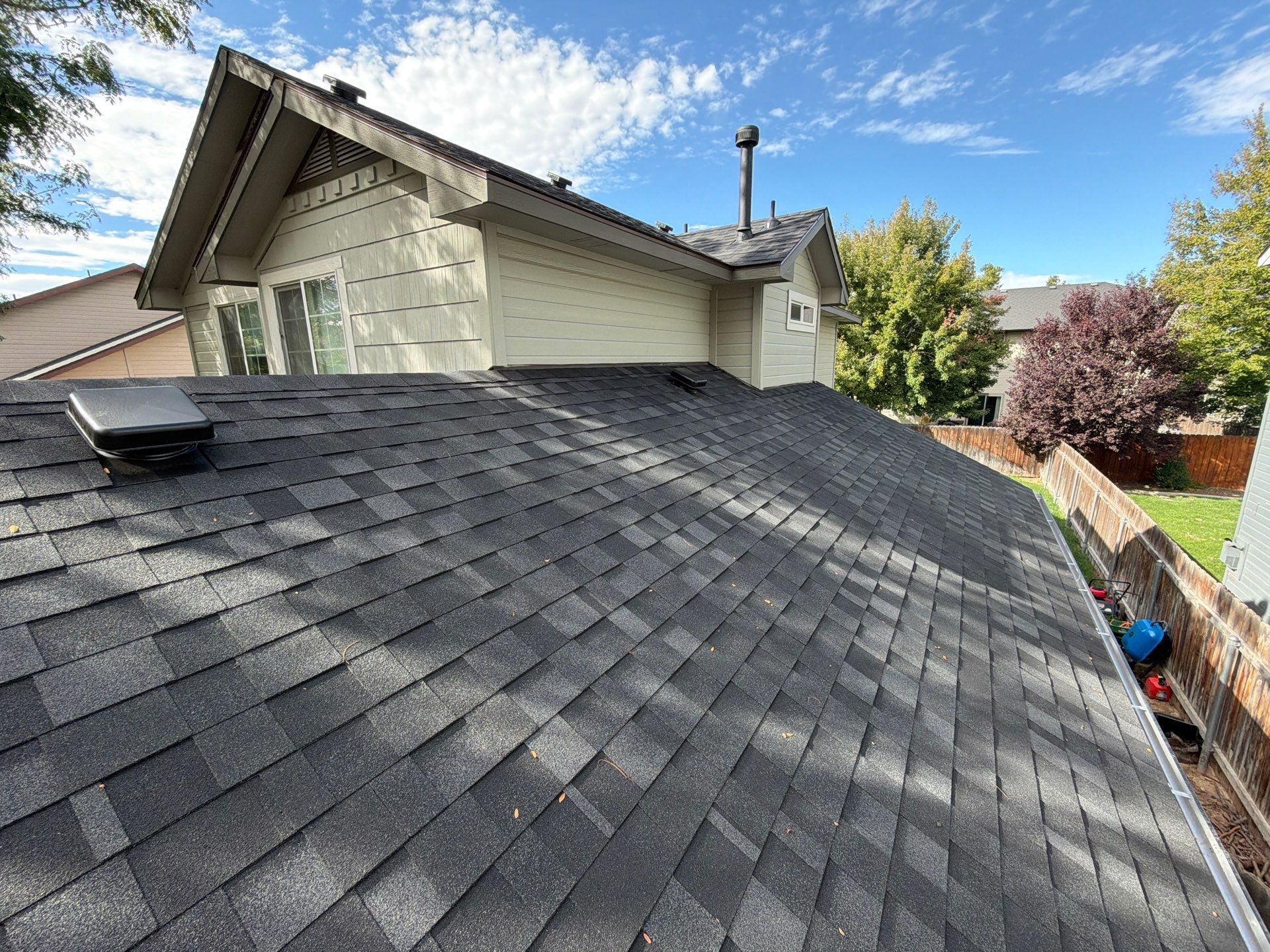 Comprehensive Residential Roof Replacement Featuring Architectural Shingles in Meridian by Olive Roofing