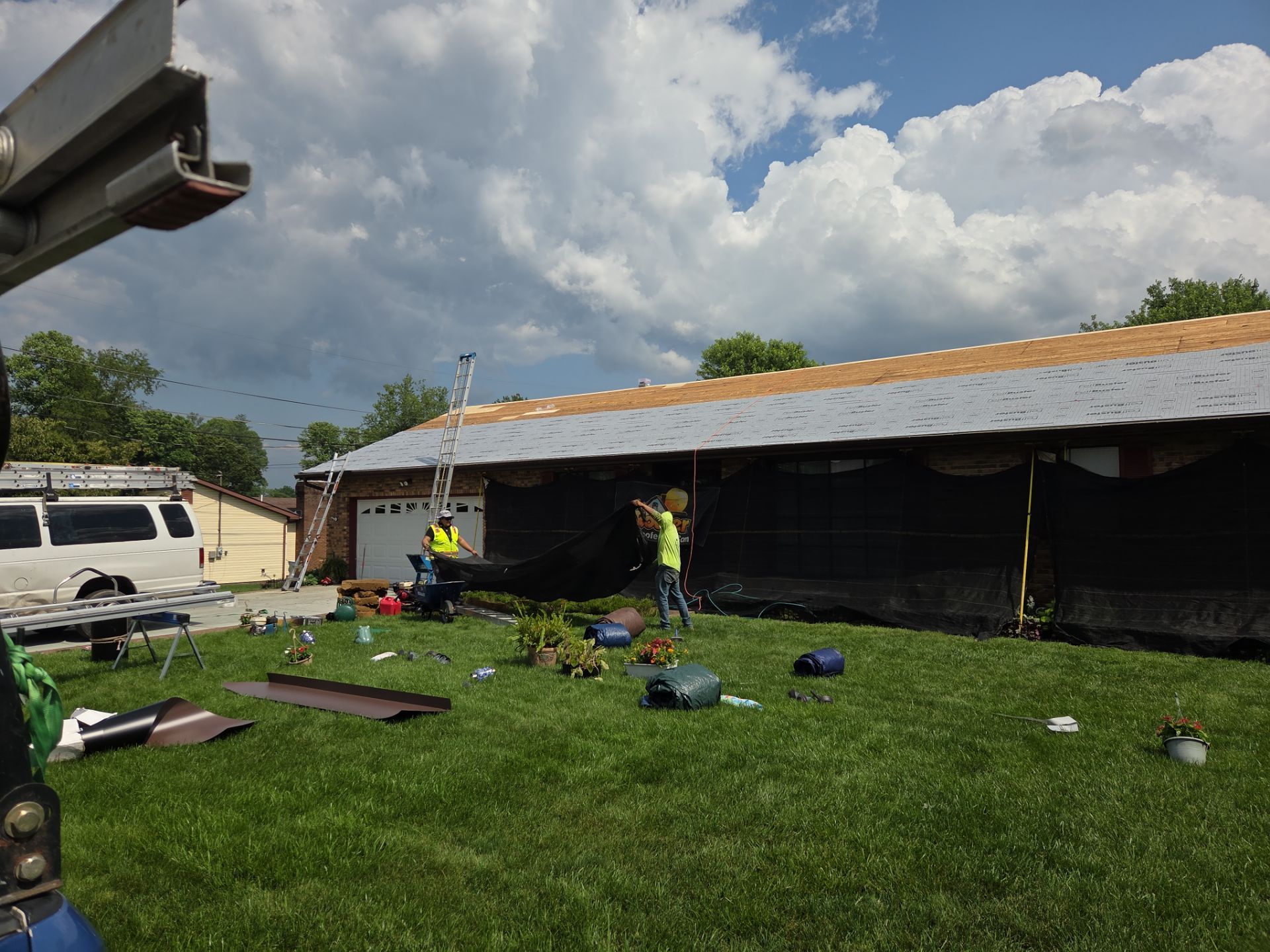 Project Spotlight: Stunning IKO Shadow Brown Roof in Hurricane, WV by Mr. Roofer