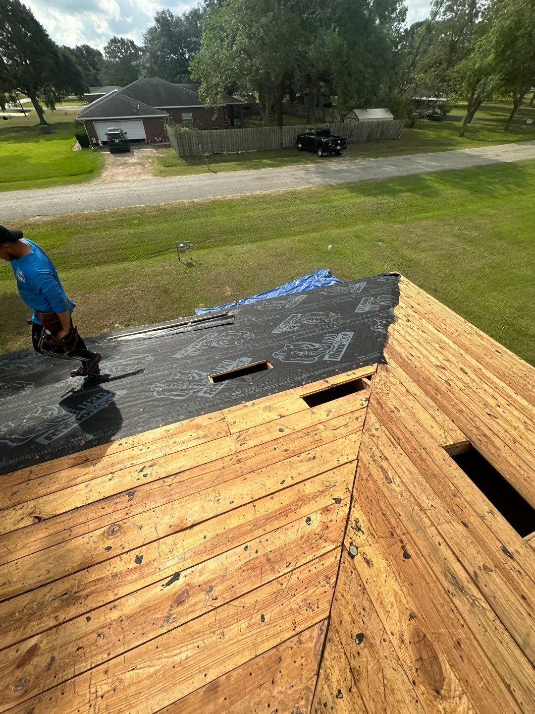 Residential Roofing Installation using Owen's Corning Duration (Lifetime) Shingles by Roof Repair Company