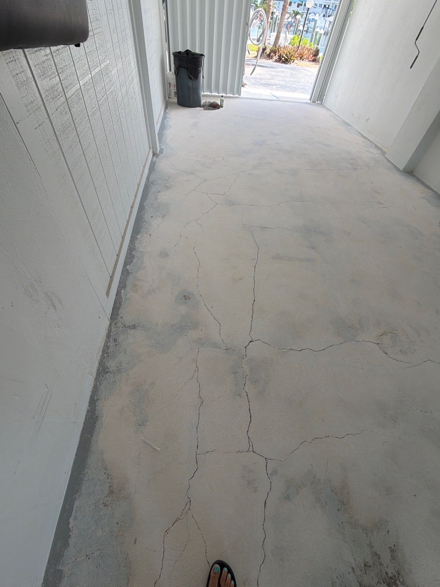 “Tidal Wave” Carport Garage in Marathon, FL by Tropical Epoxy Coatings & Creations LLC