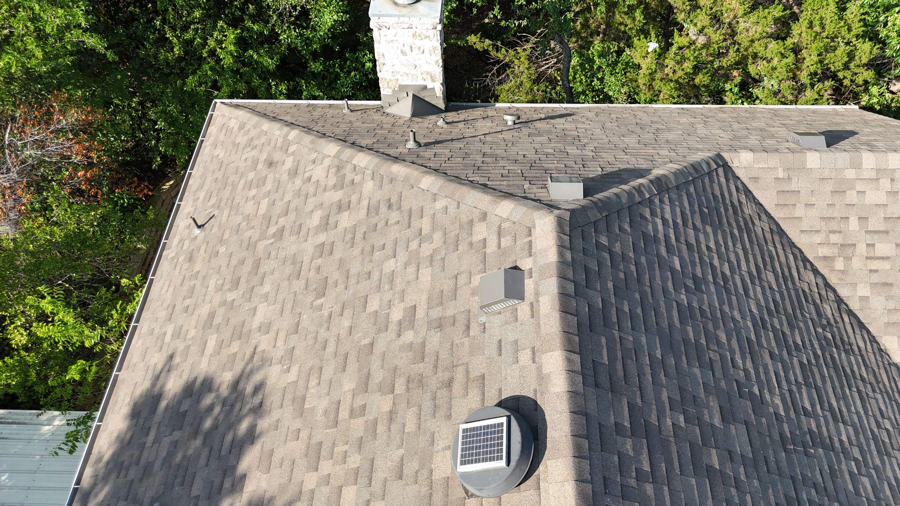 Weathered Wood Plus - Malarkey Highlander by RoofsOnly.com