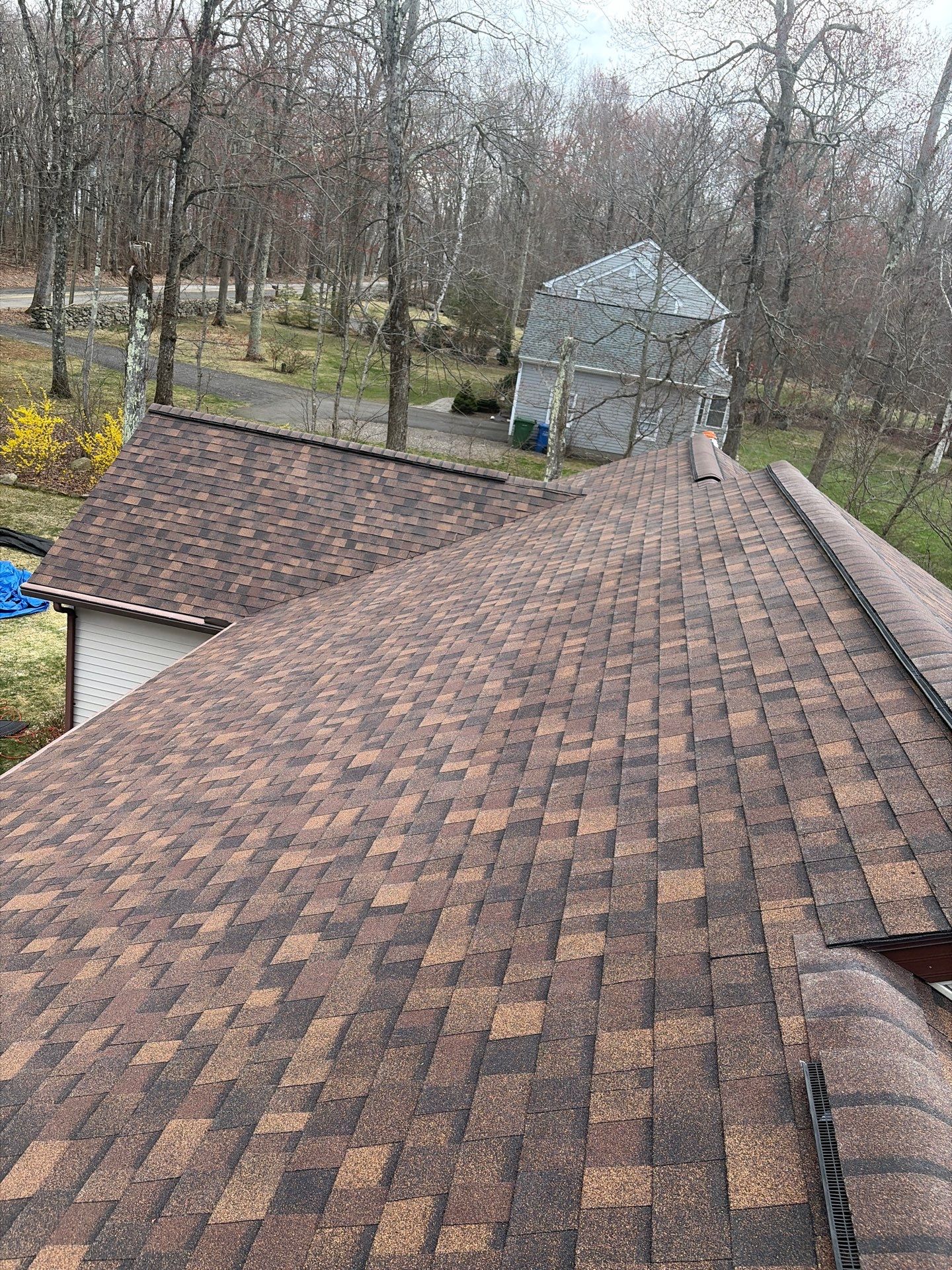 Owens Corning Duration: Brownwood in East Hampton, Connecticut by Golden Shield Roofing