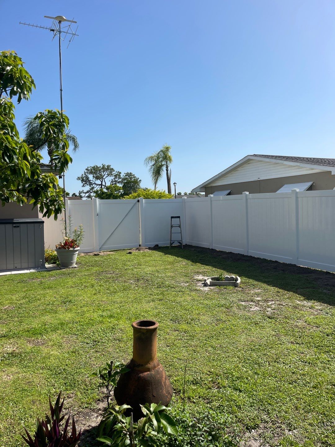 North Port, FL 6ft. White Vinyl Privacy Fence by Asap fence and gates, LLC