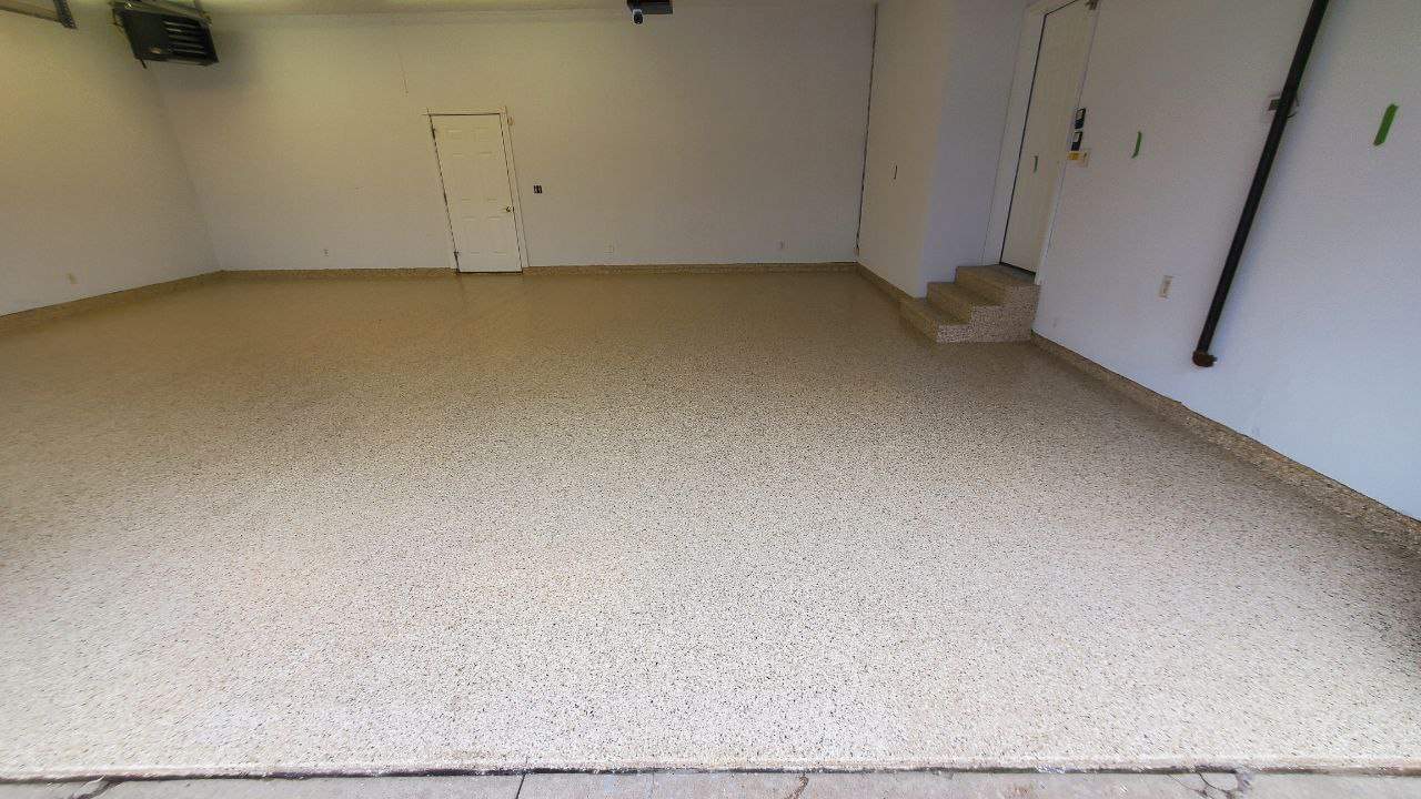 Shoreline Garage, Front Porch, & Back Porch Maroa by Loud Bros