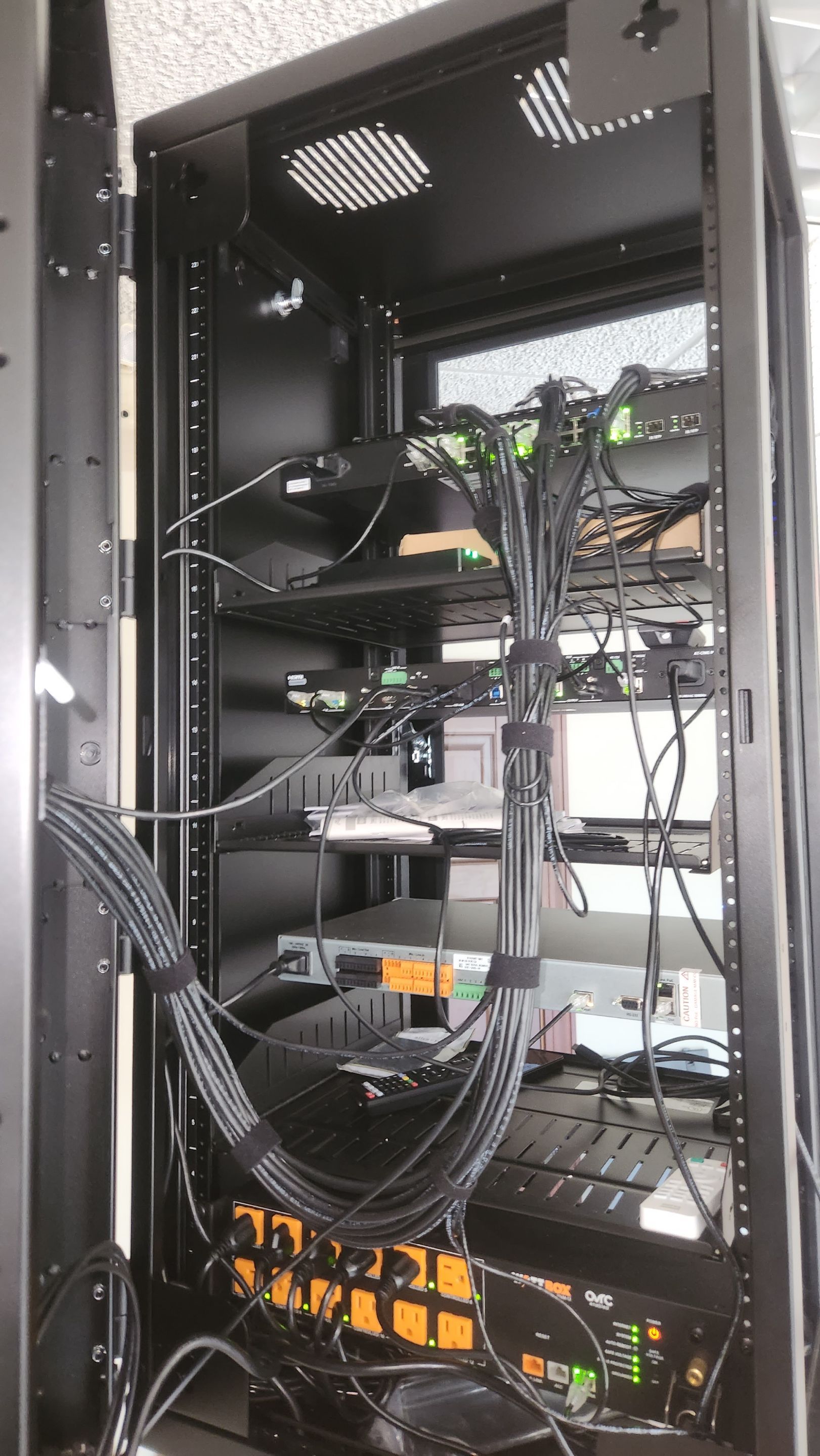 Bridgestream Training AV Modernization by Techkinect