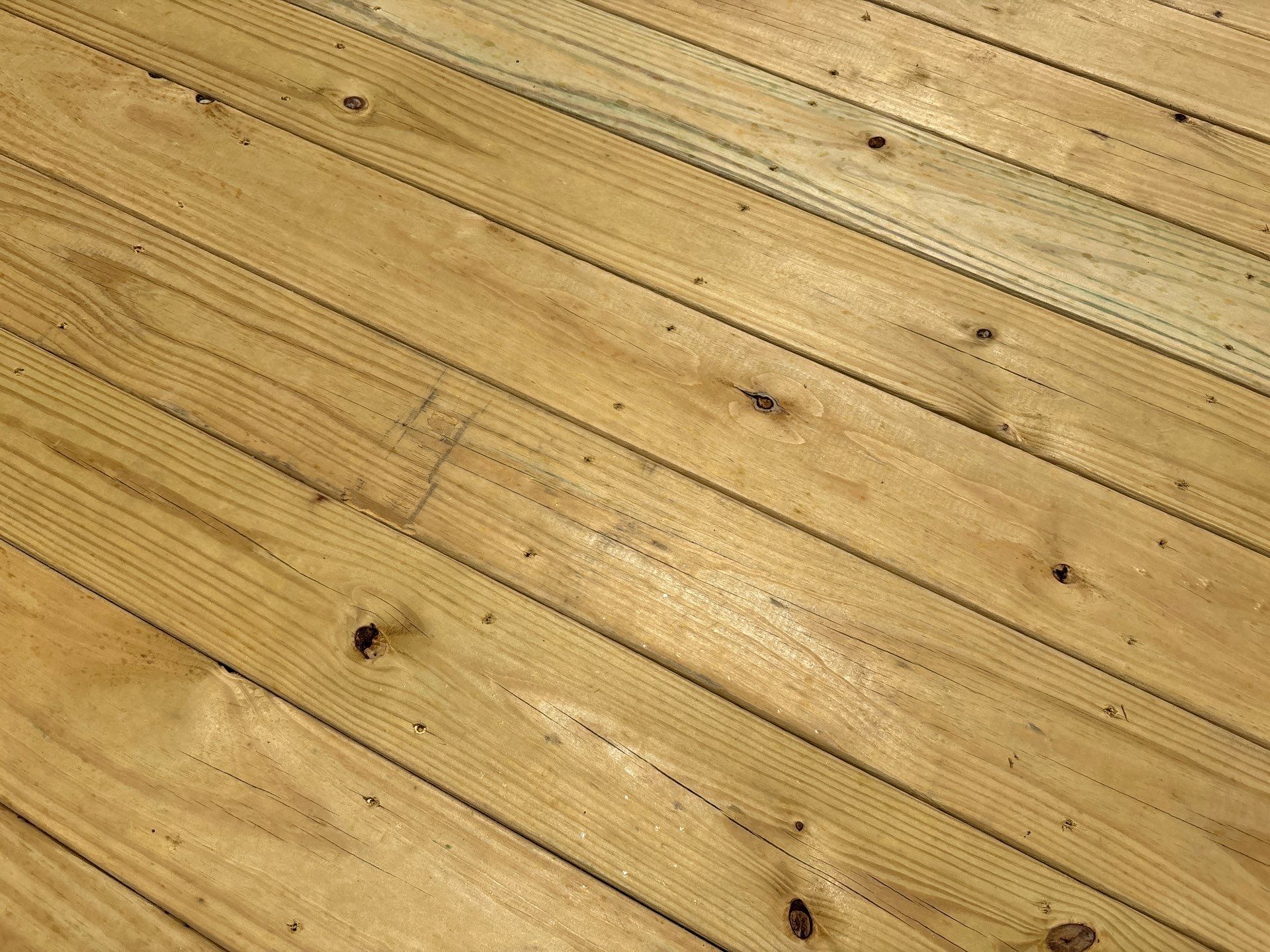 Wood Deck using Wood Sealant by DuraSeal