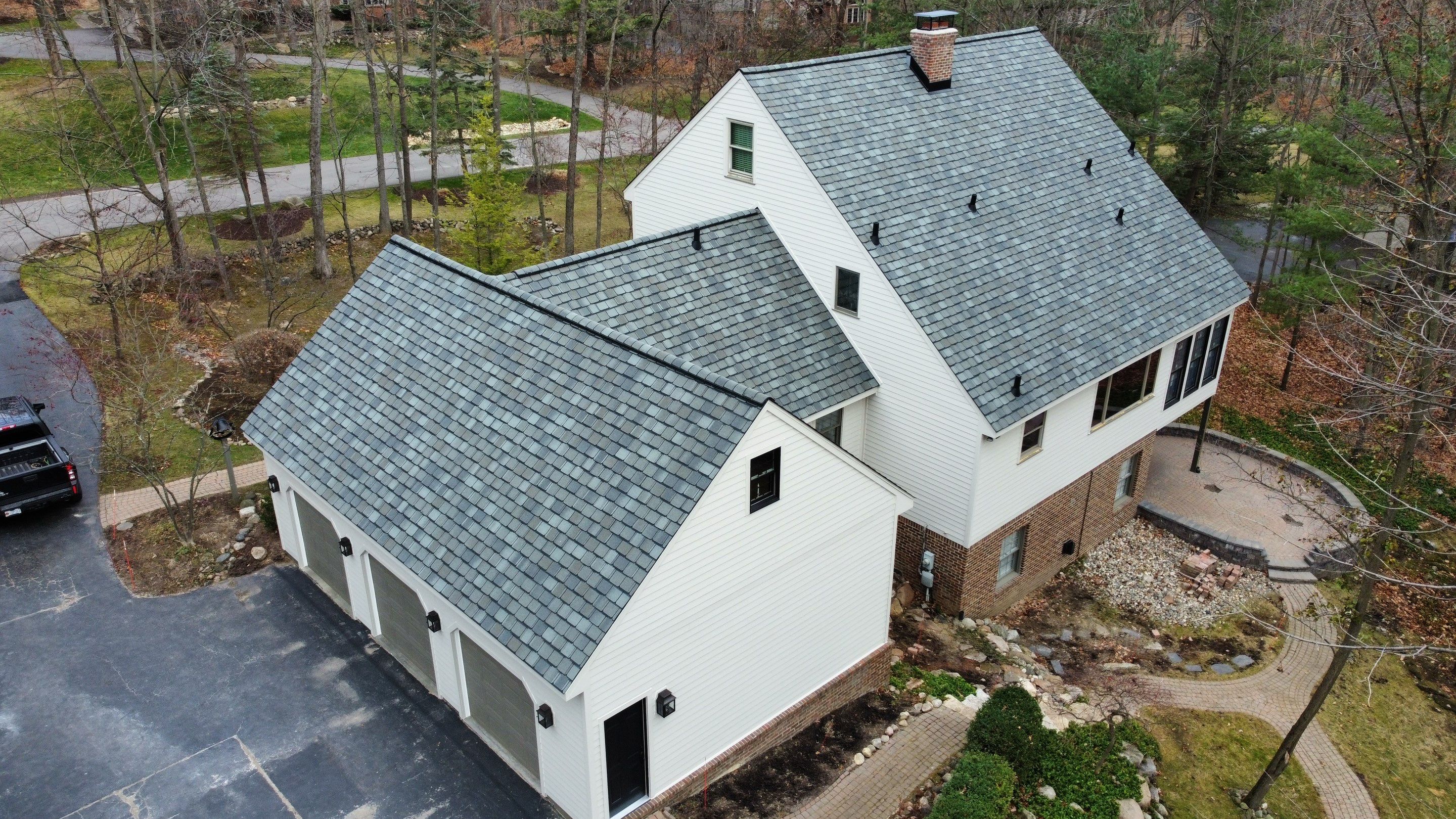 Bloomfield Construction & Restoration featured photo.