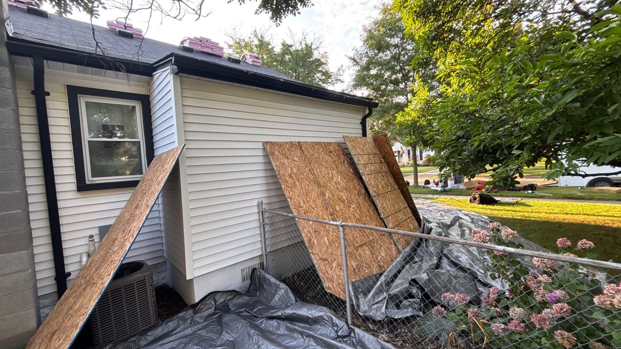 Roof Replacement using Owens Corning Onyx Black by 180 Contractors
