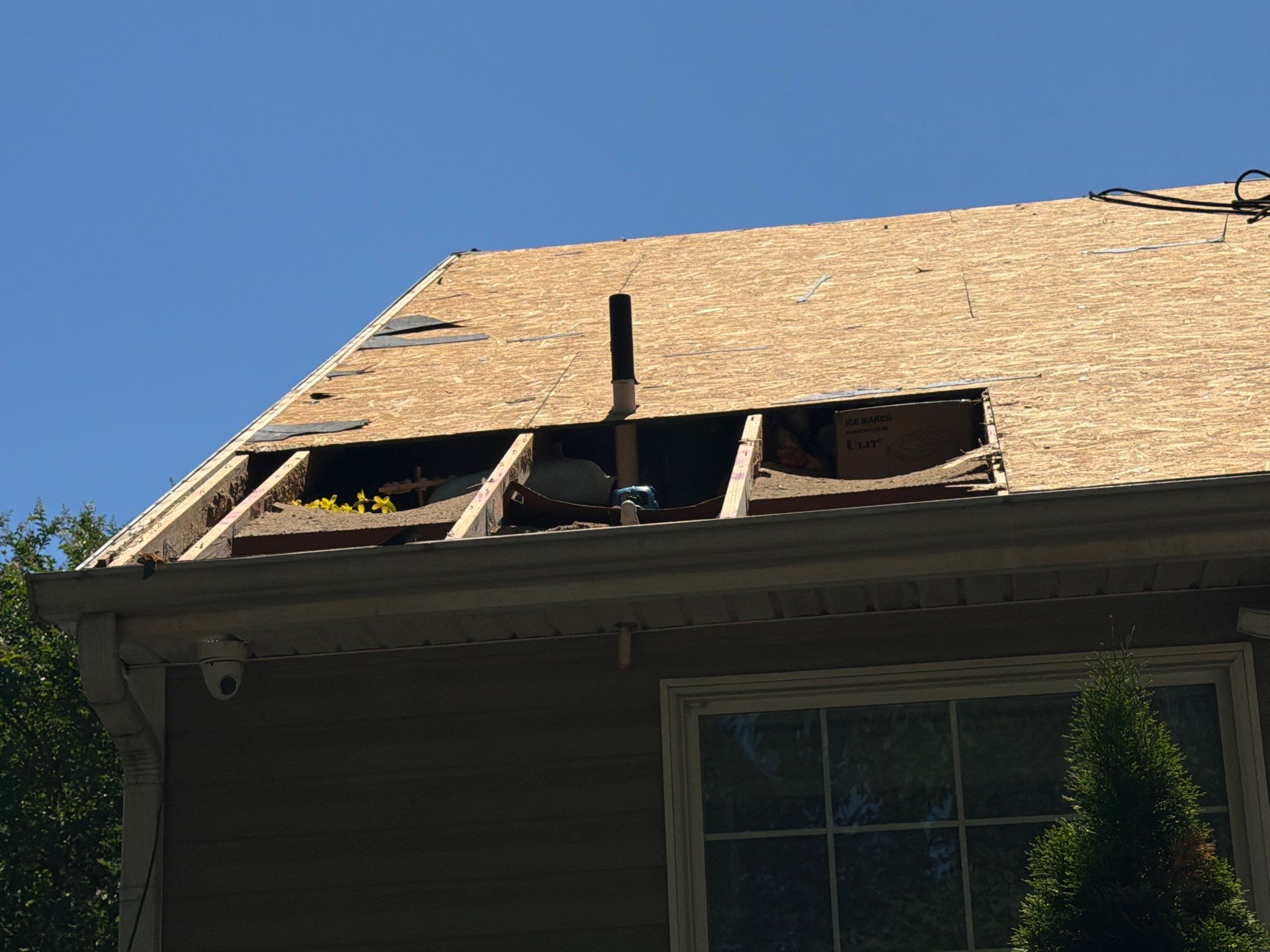 Complete Residential Roof Replacement in Chesterfield by Cade Construction