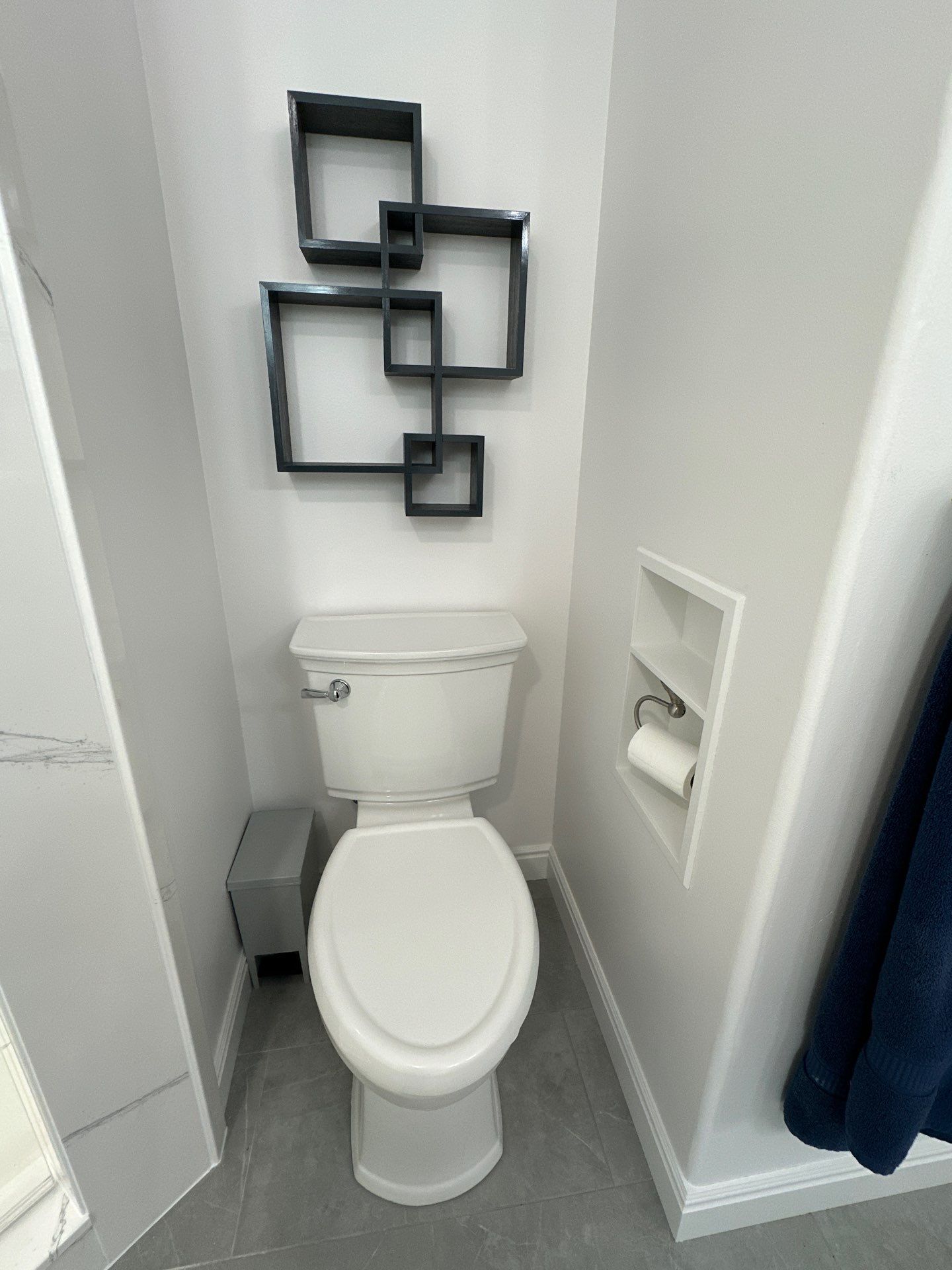 Bathroom by Almost Anything Remodeling 