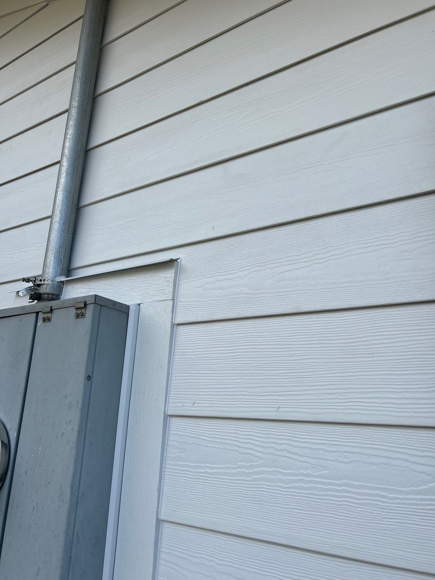 Lindon | Complete Vinyl to Hardie Conversion | Arctic White by Ideal Siding Utah