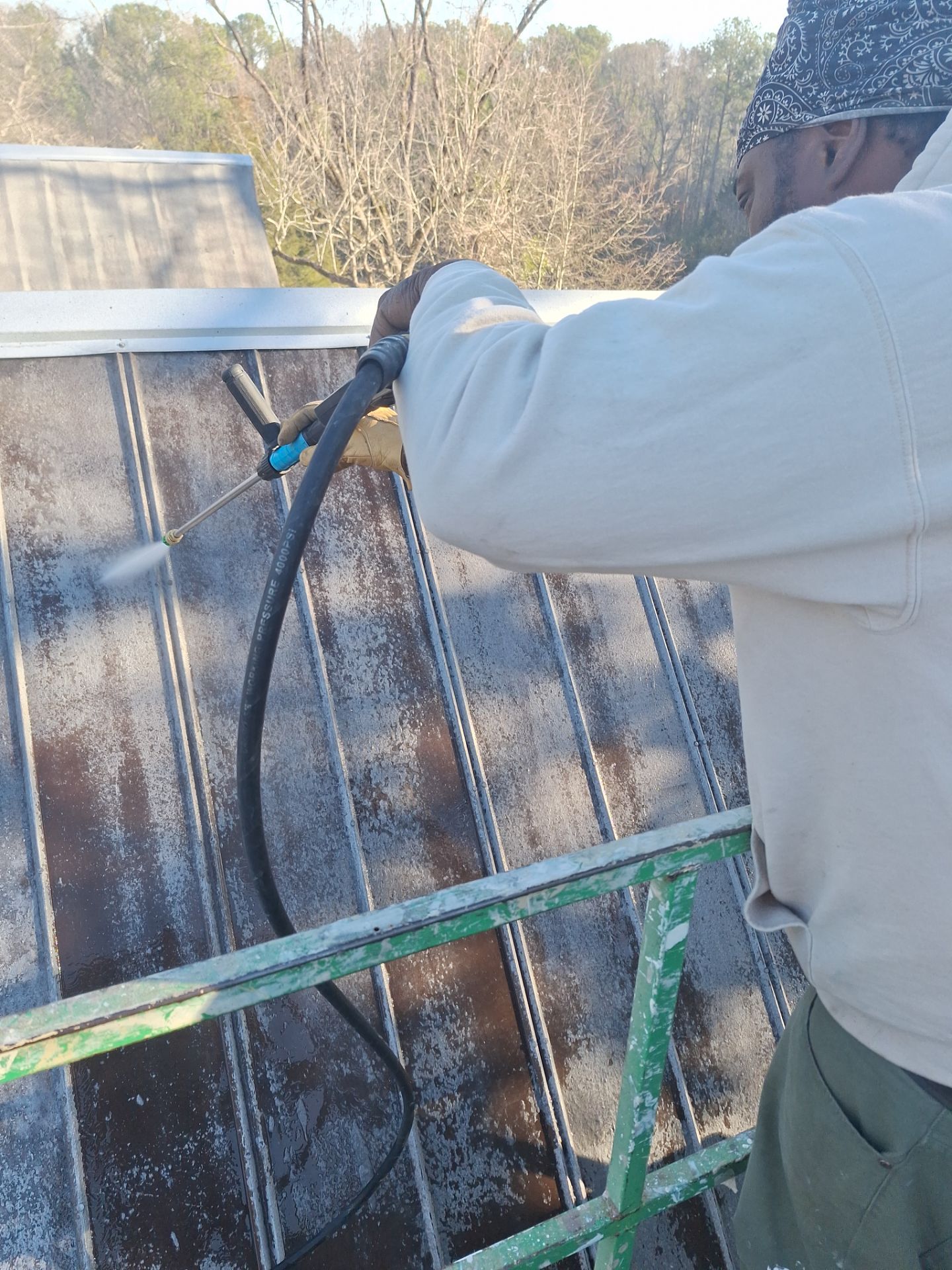 Residential Roofing Sealant  by iGreen Solutions