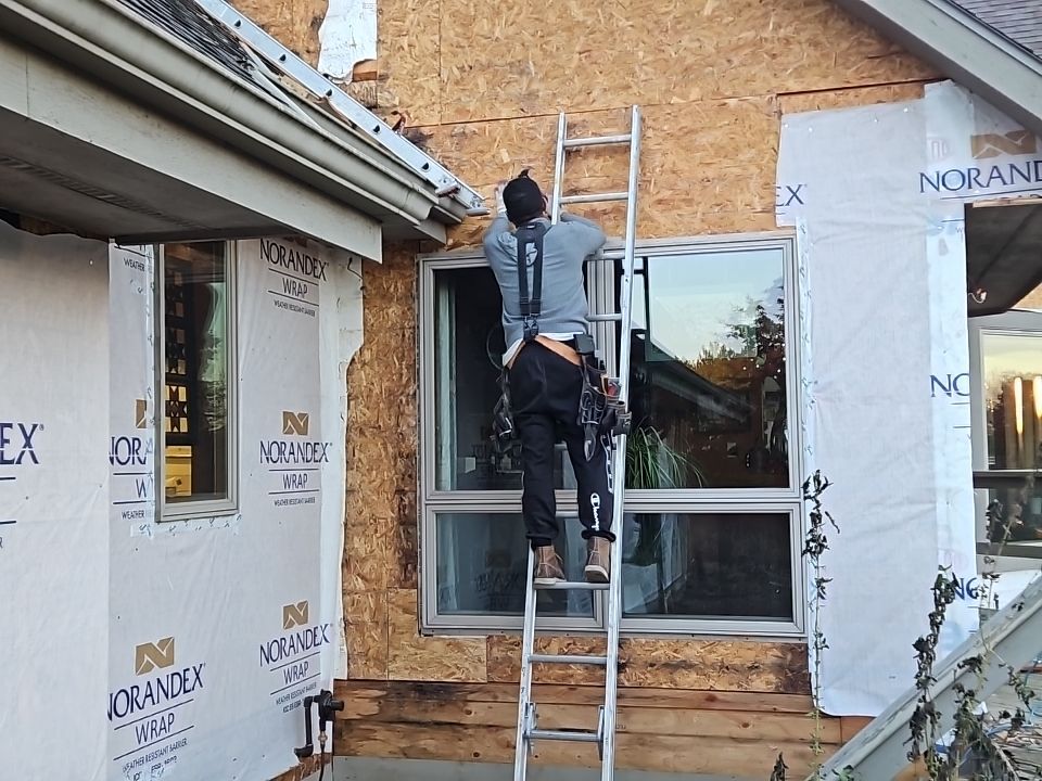 Siding Installation using Norandex Polar Wall Plus Siding, Window Wraps by Total Exteriors
