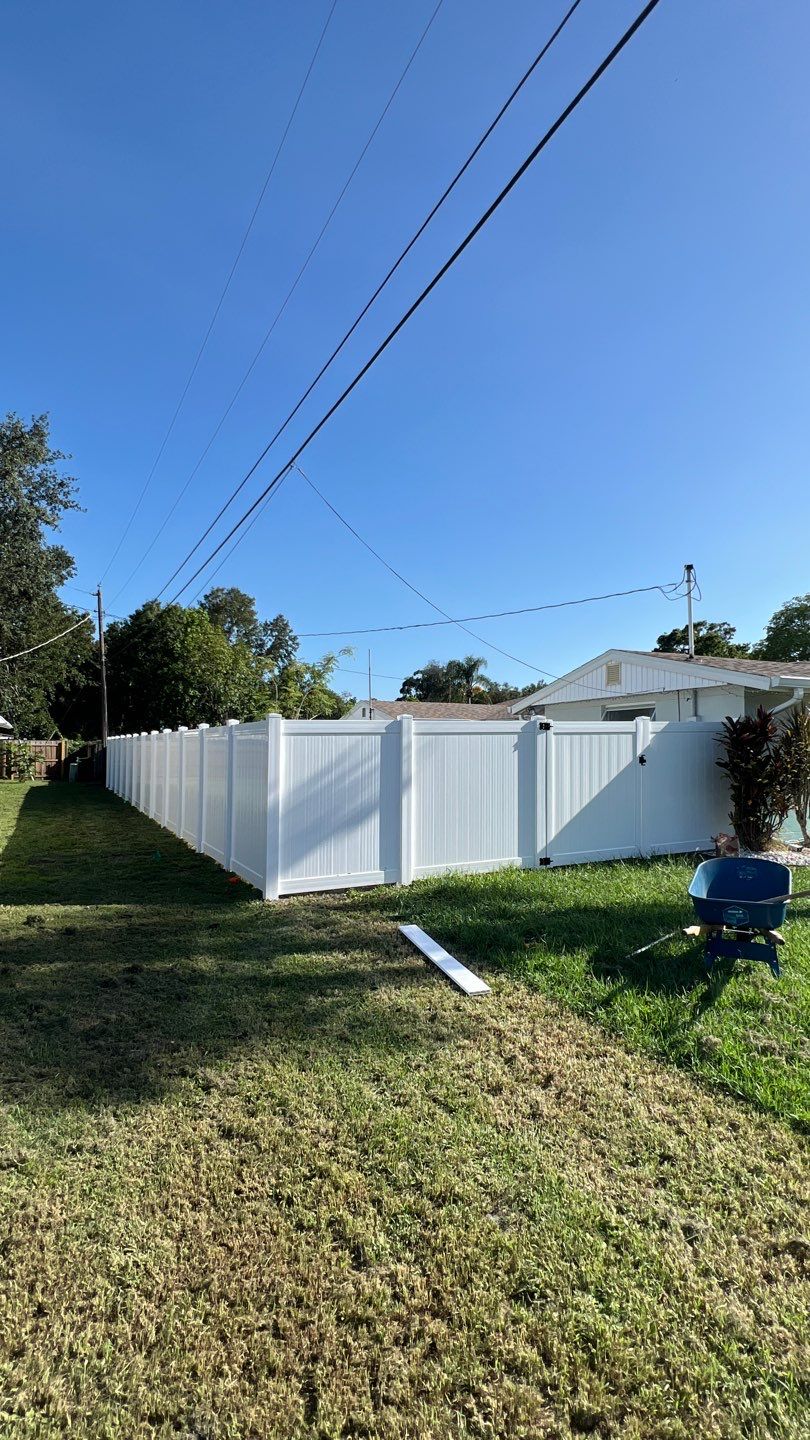 Sarasota, FL 6 ft. Tall White Vinyl Privacy Fence by Asap fence and gates, LLC
