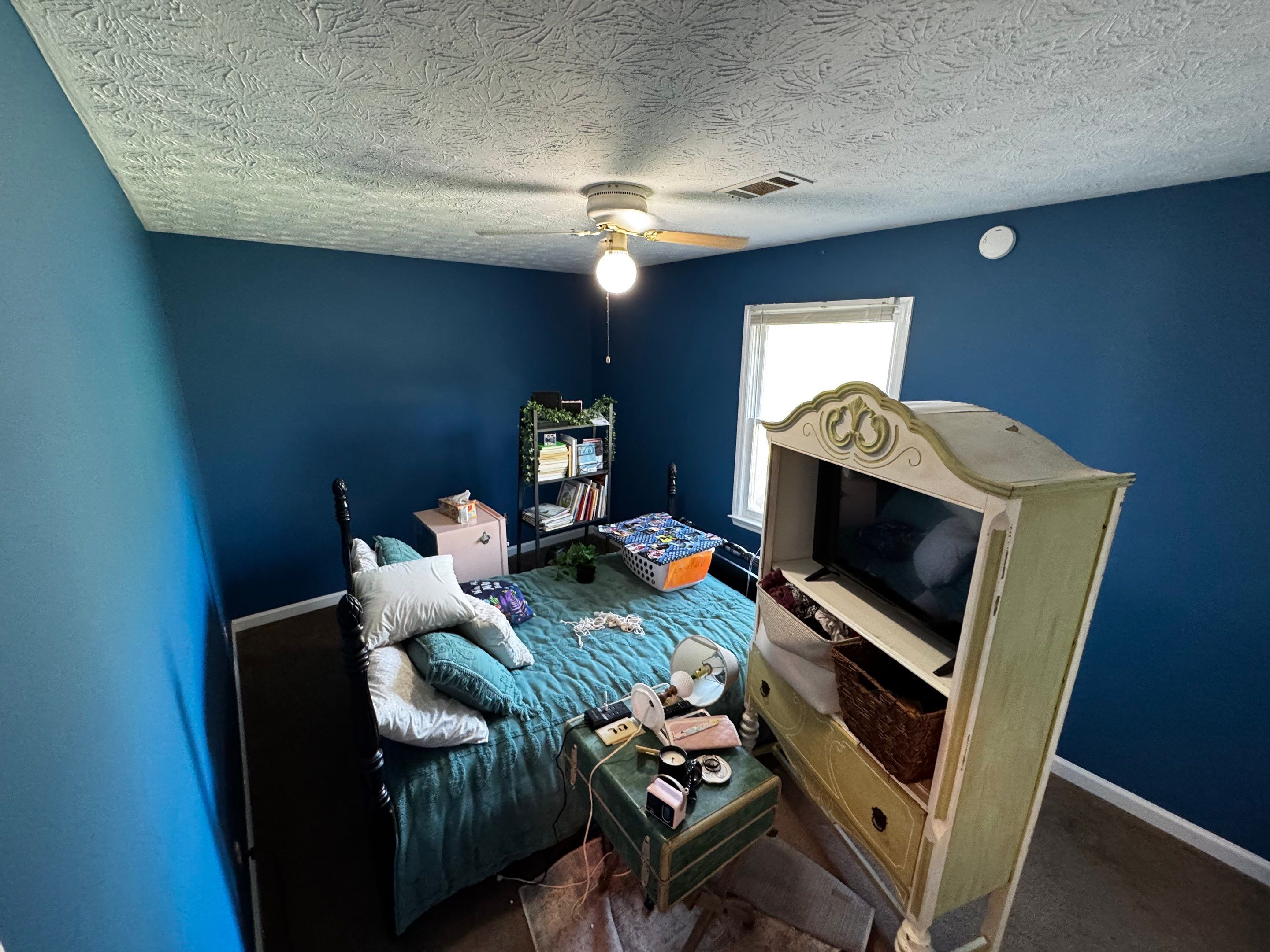 Bedroom & Bathroom Repaint by PGP Surface Solutions, LLC