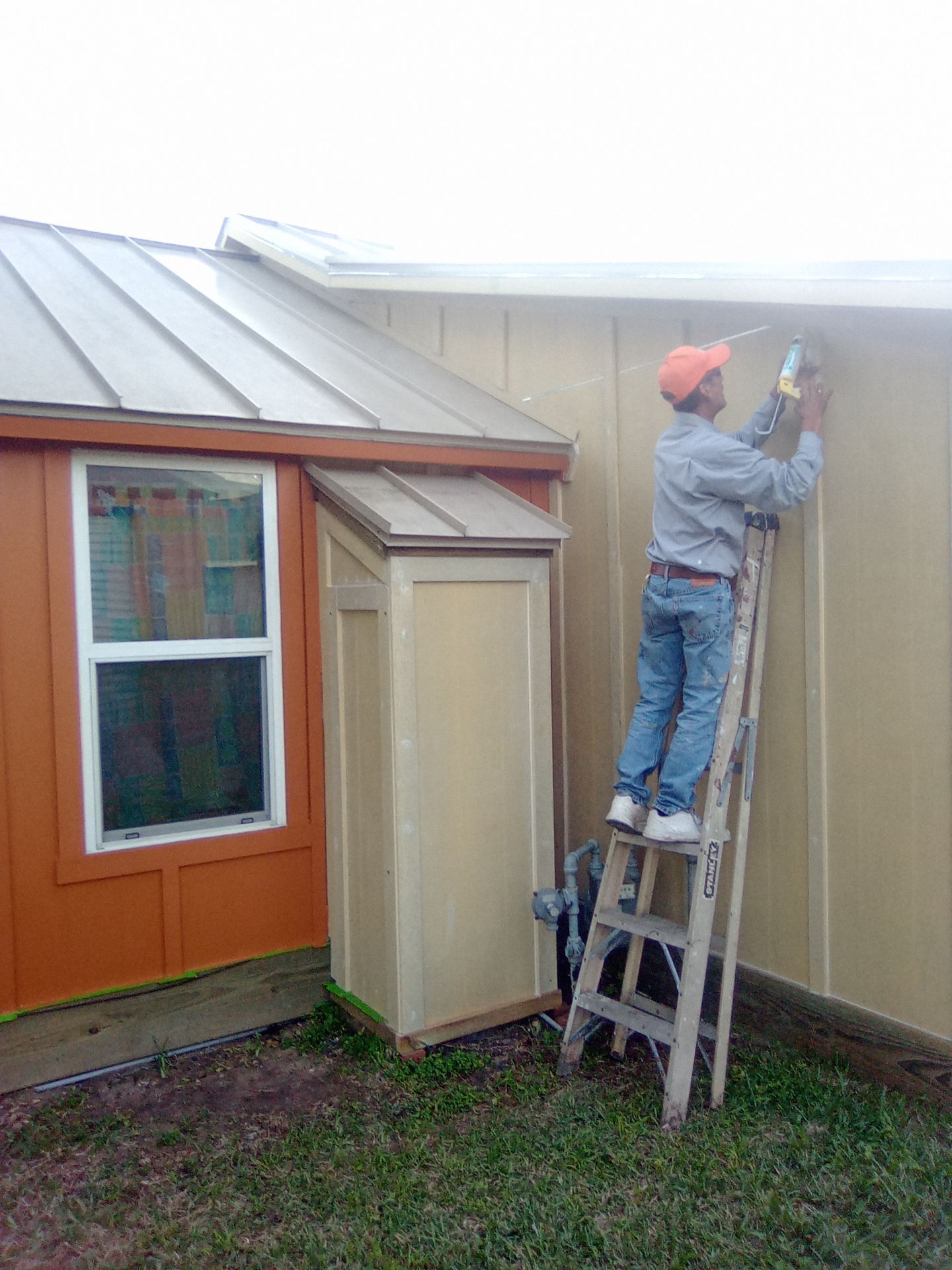 Vinyl to Hardie by Bayfront Roofing and Construction