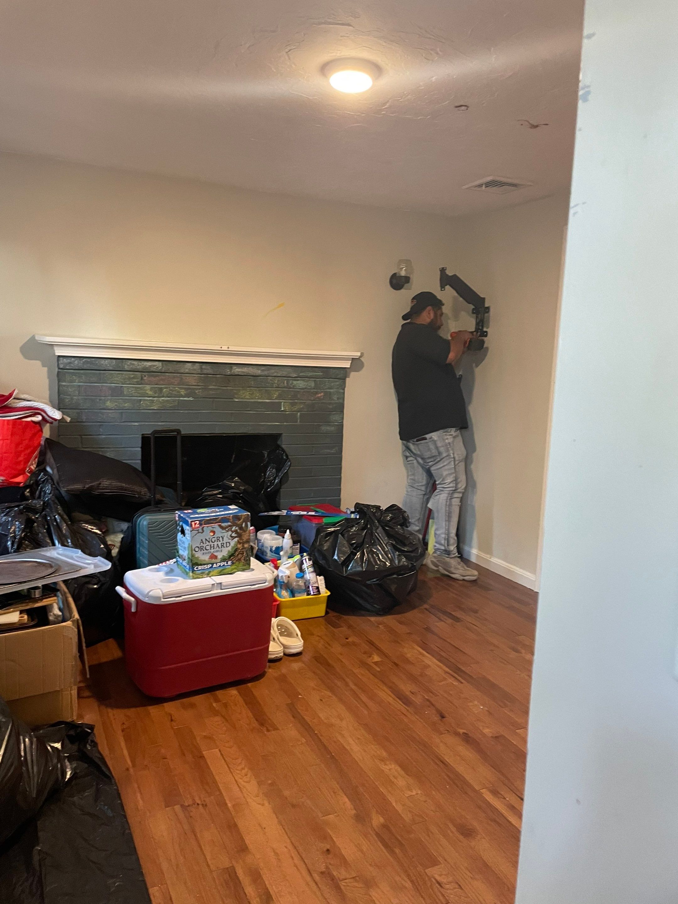 Project in Millbury by Mg House Cleaning