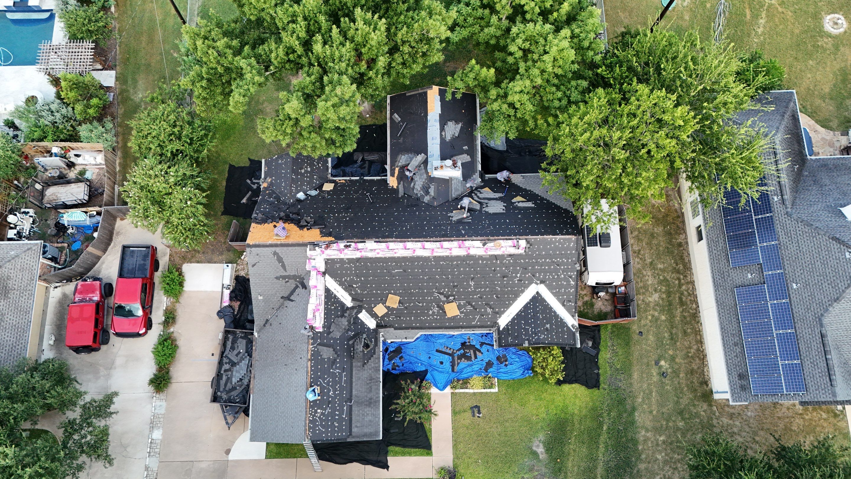 Replacement using Owens Corning - Duration - Teak by Action Exteriors Austin