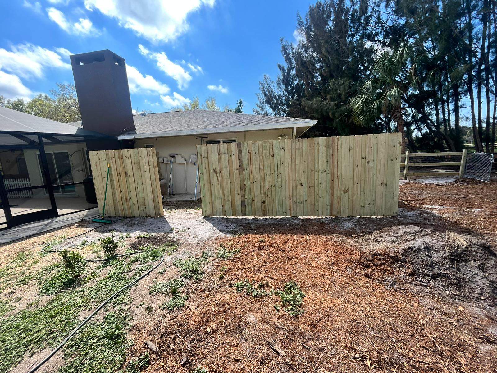 Custom Wood Farm Fence with Welded Wire Mesh in Nokomis by True Fence LLC