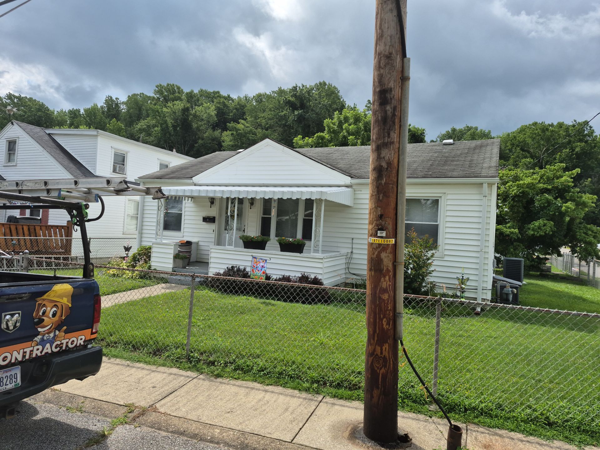 Charleston WV Lifetime Metal Roof Installation – Durable, Energy-Efficient Roofing System by Mr. Roofer