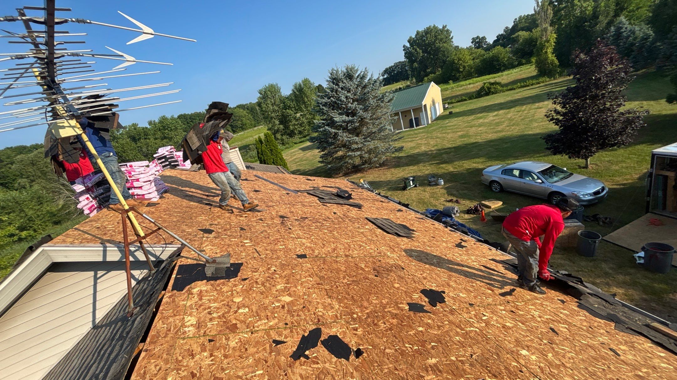 Roof Replacement using Owens Corning Tru Definitions by 180 Contractors