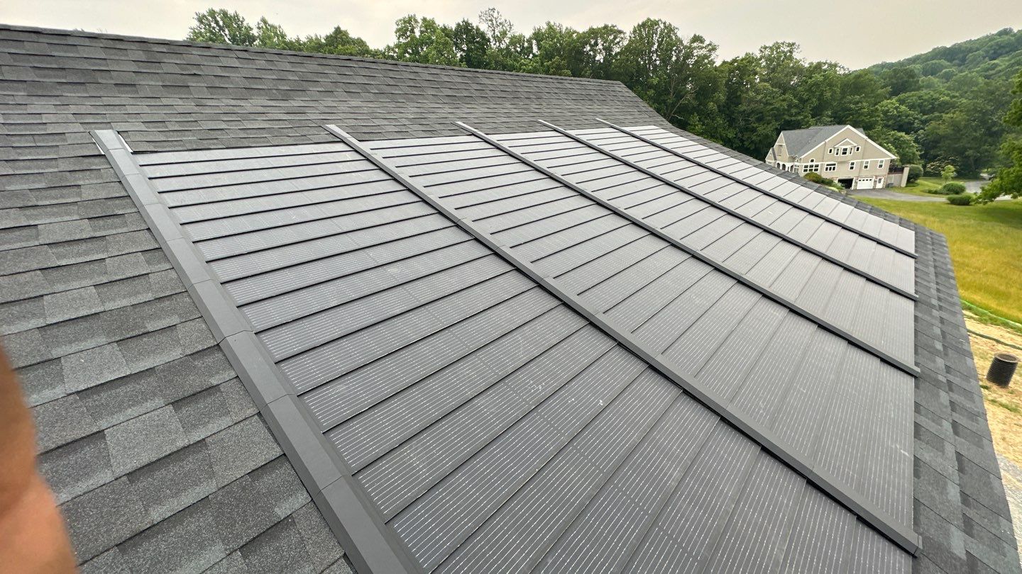 GAF Timberline Solar on New Construction by American Home Contractors
