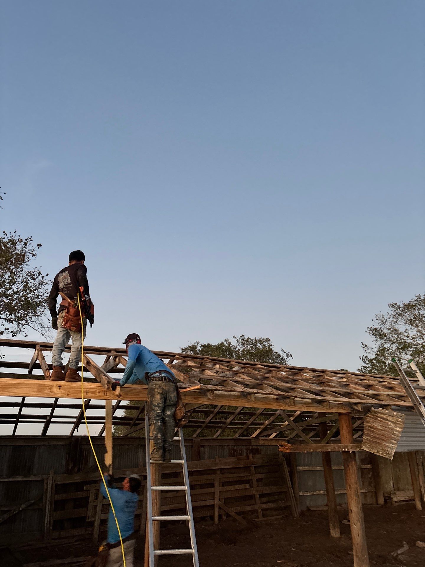 Roof Installation El Campo by Roof Repair Company
