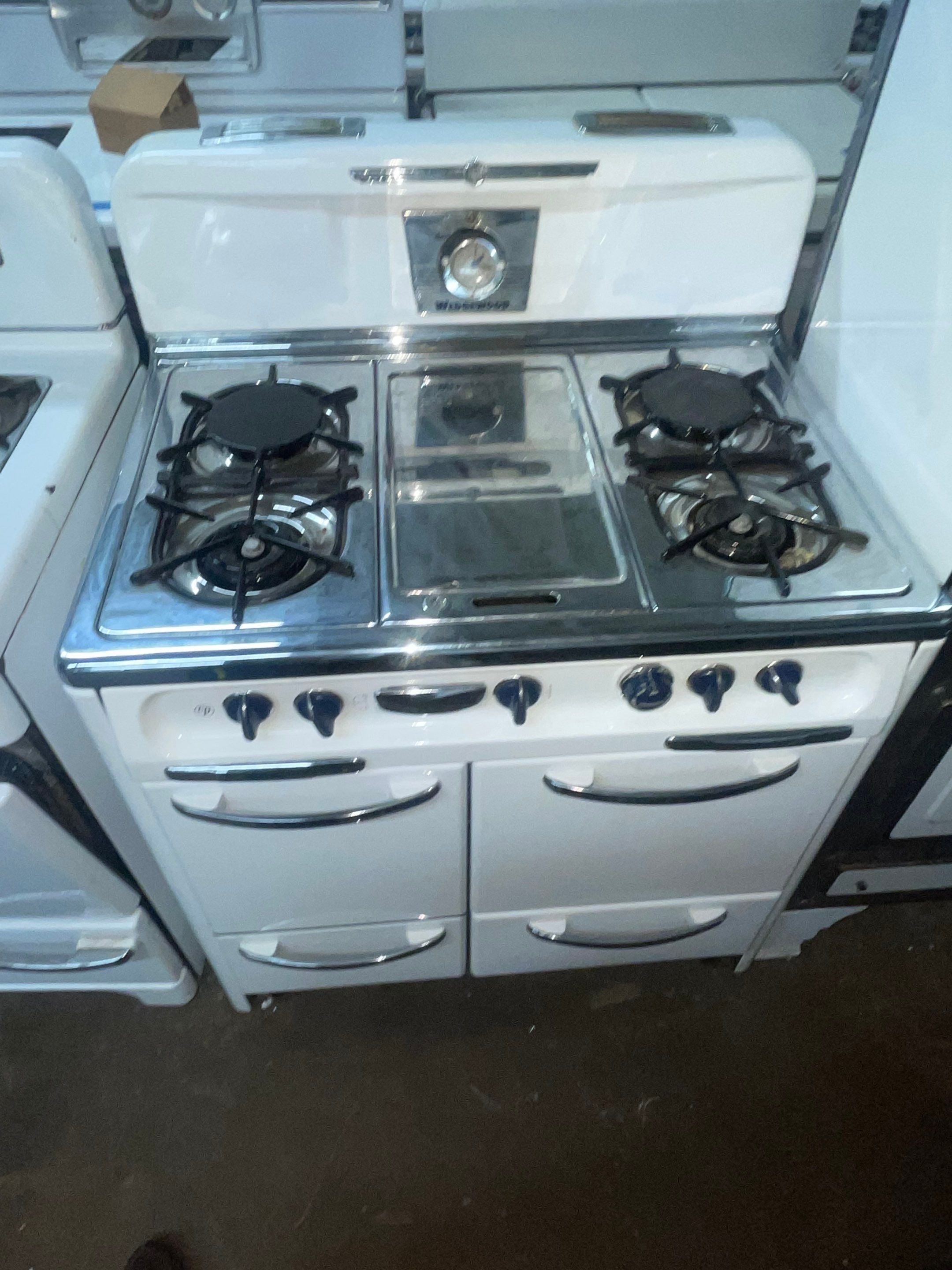 Stoves for Sale as of December 2023 by Belgrove Appliance Inc