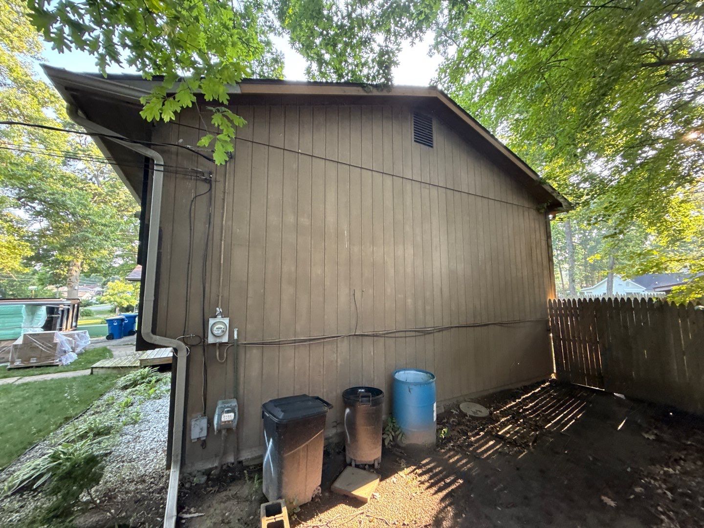 Siding Replacement using Alside D4 Odyssey-Plus Dutchlap Ageless Slate by 180 Contractors