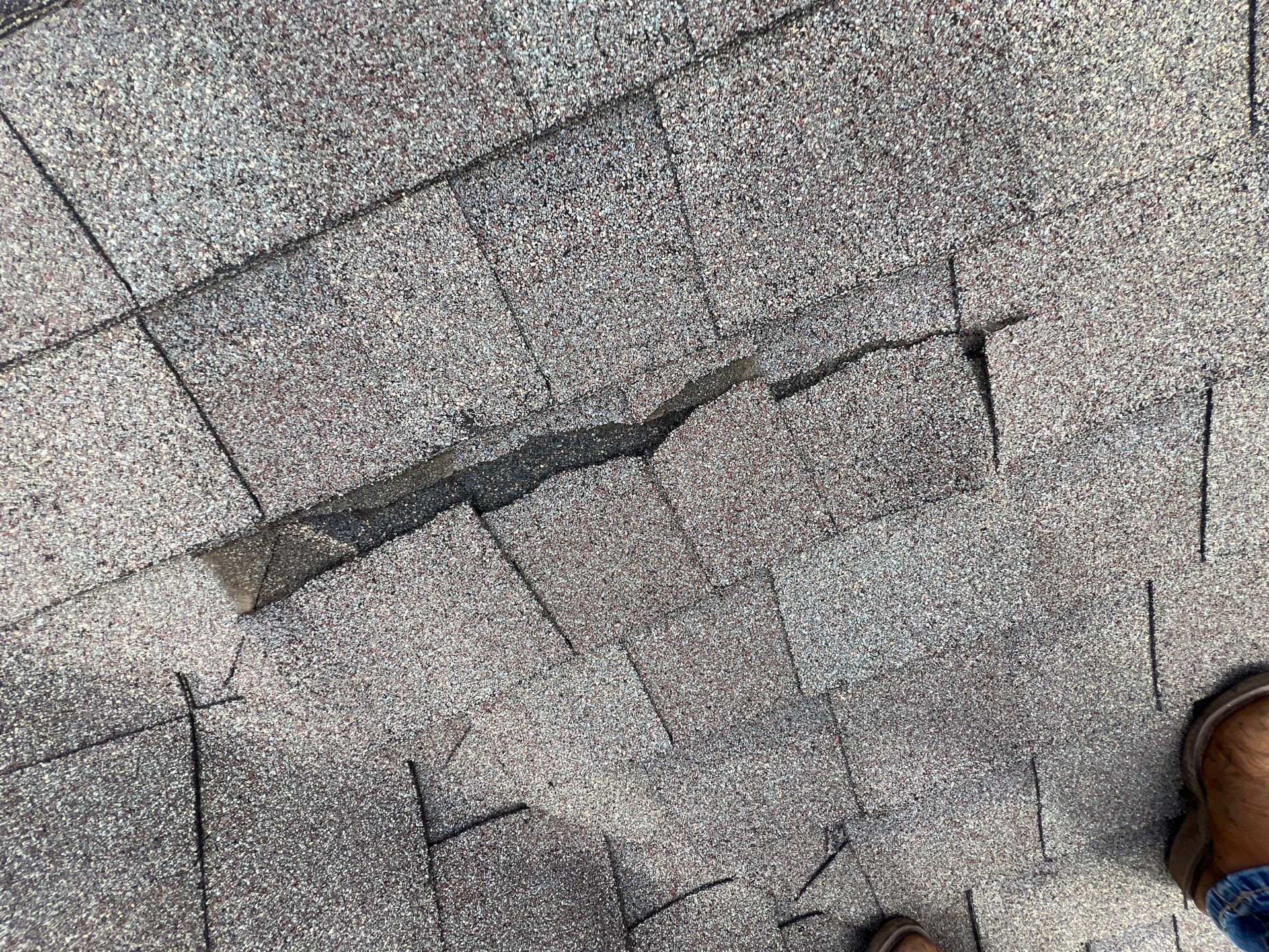 Hail Damage using Owen's Corning Duration (Lifetime) Shingles by Roof Repair Company