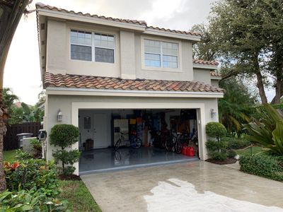 Residential Roofing Installation using Eagle Roofing Tile