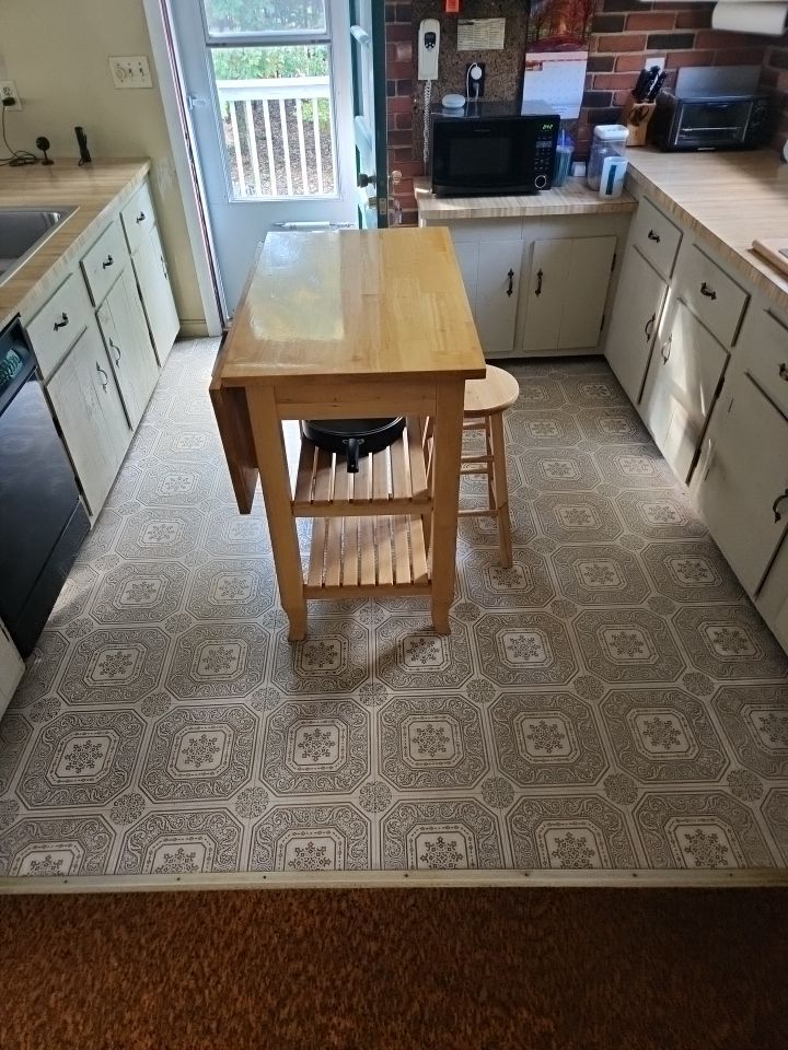 Flooring Installation using Lifeproof vinyl and laminate flooring by Freedom Handyman Services