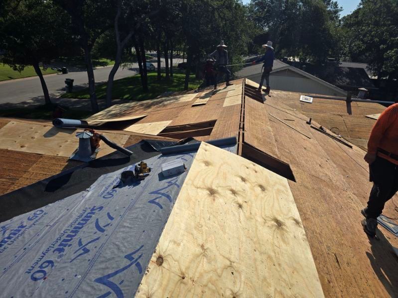 New Roof and Exterior Paint by Harvey Roofing & Construction