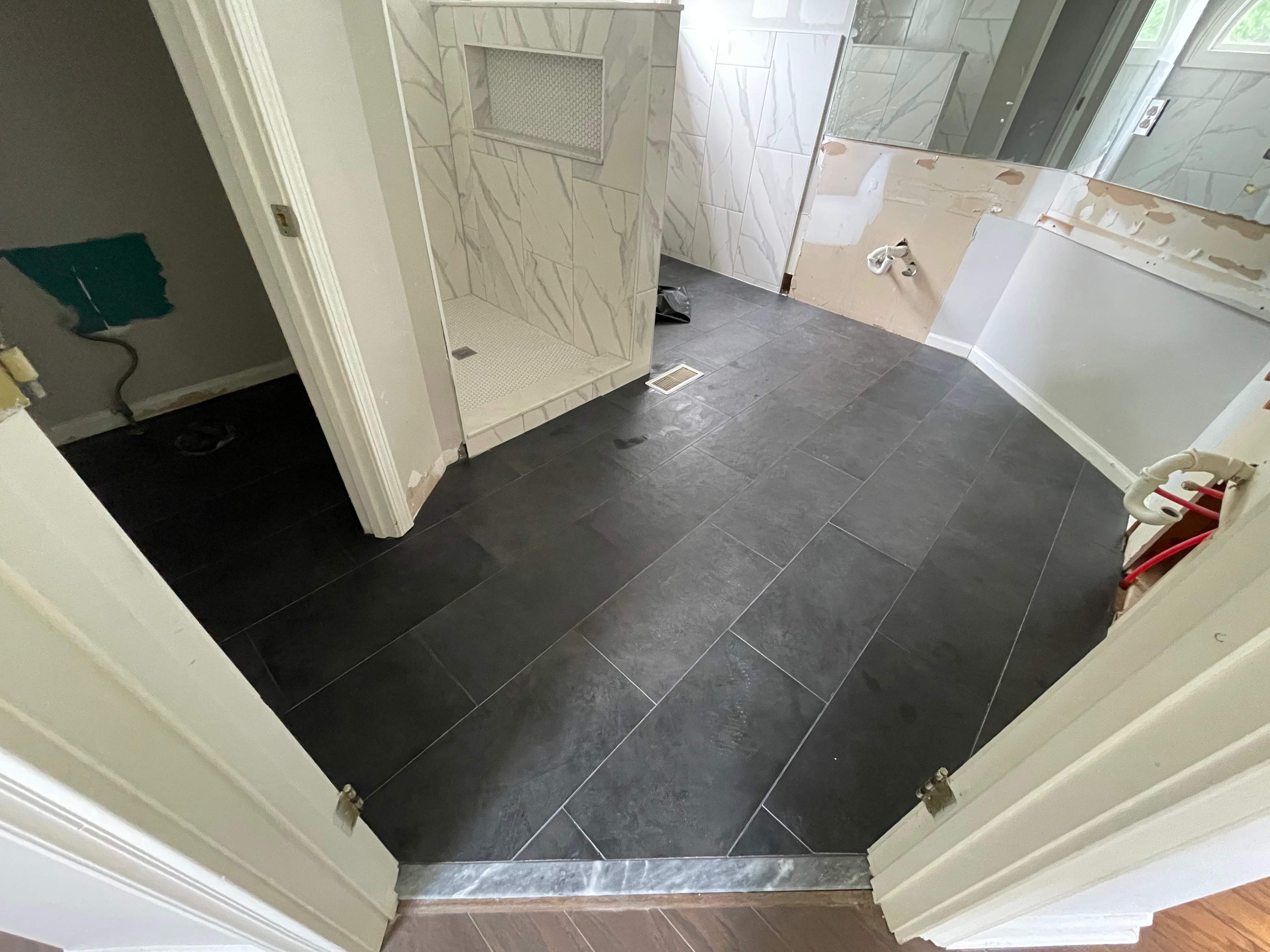 Master bathroom renovation by Prudencio