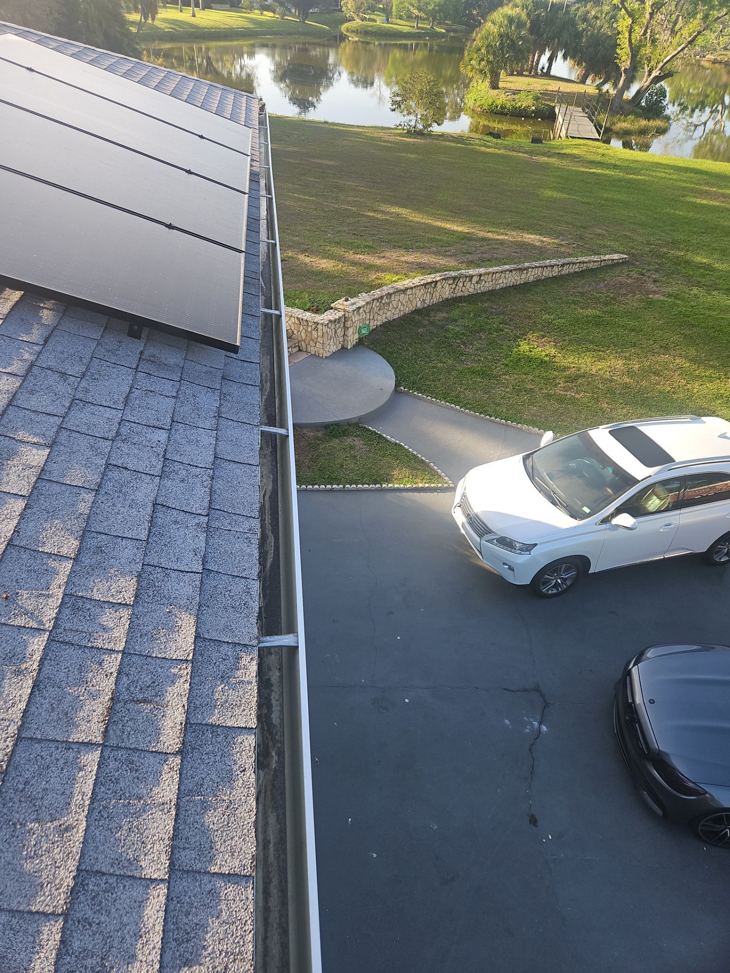 Cleaning Gutters in Sarasota FL by Gutter Professors