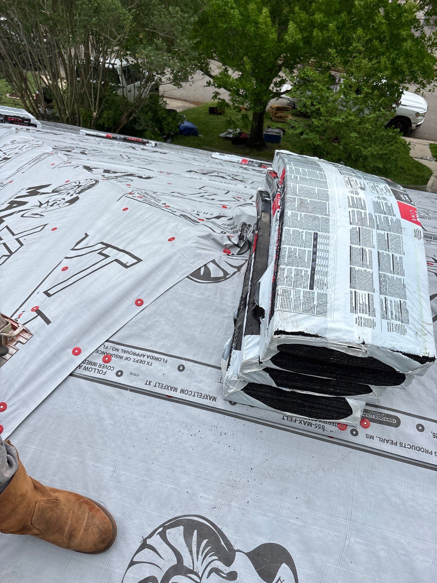 Roof Replacement Houston by Roof Repair Company