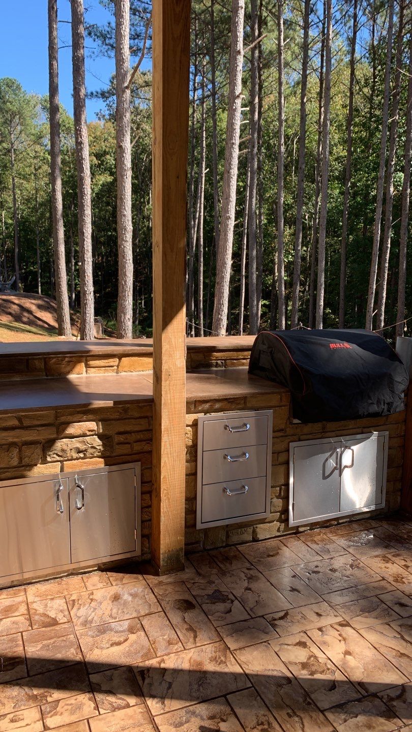 Outdoor Kitchen using Clifrock Panels by Xtreme Concrete Services