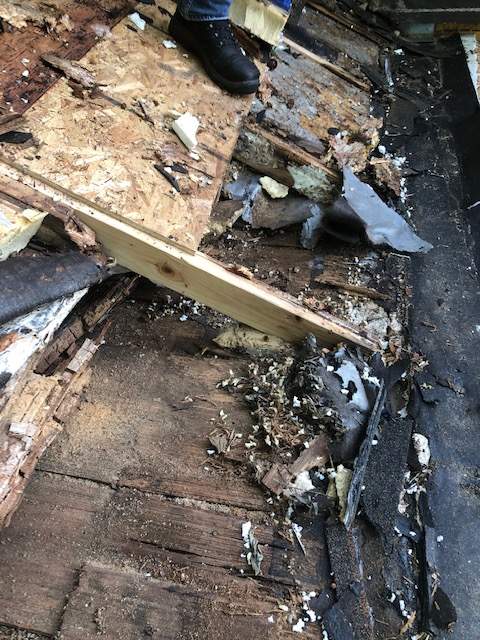 Island job for Mary by RoofWorks Northwest