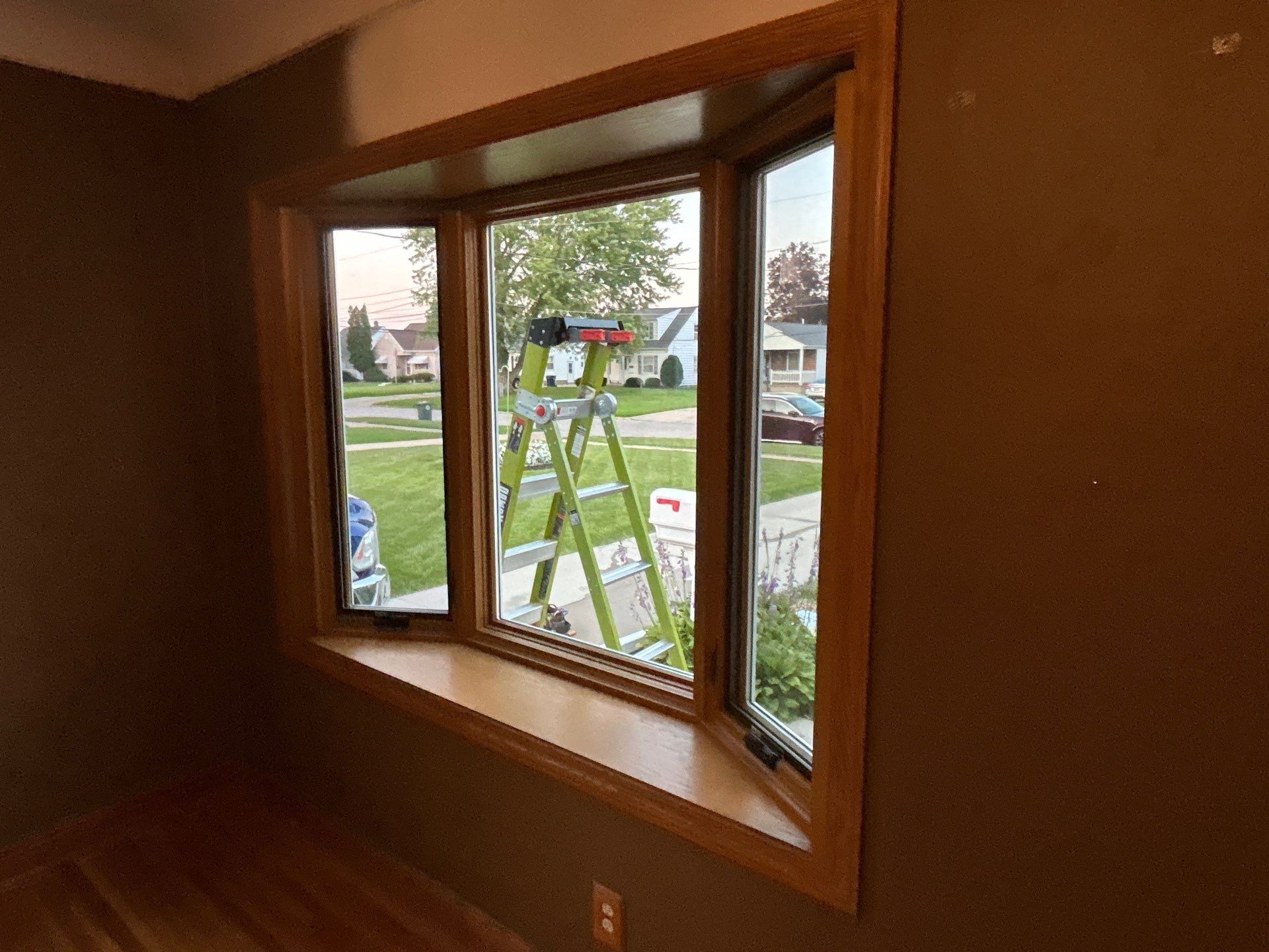 Window replacement by United Windows and Siding LLC