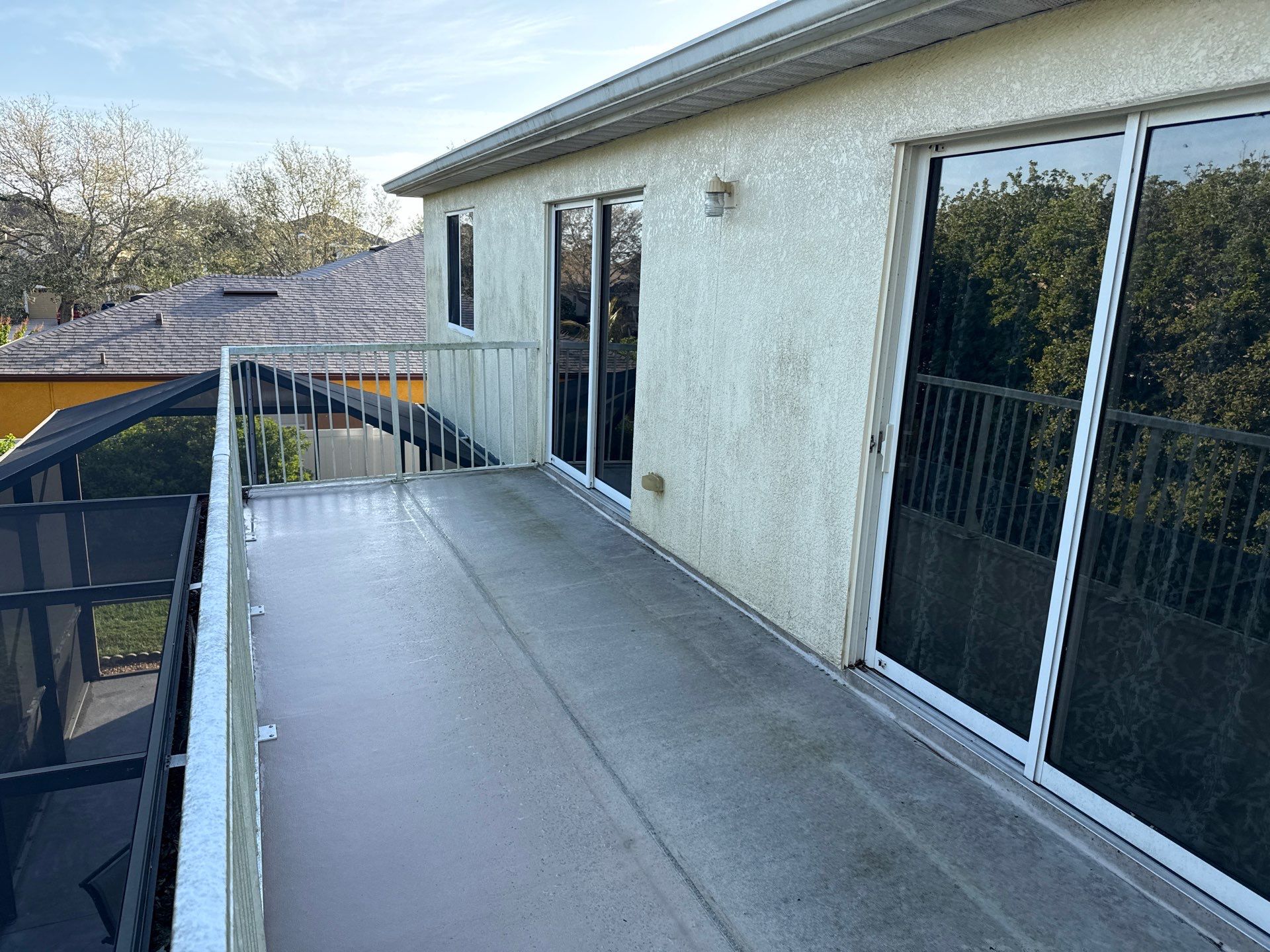 Barrington Ridge 2-Story House & Driveway Cleaning – Before & After Transformation! by Sunshine AquaWash