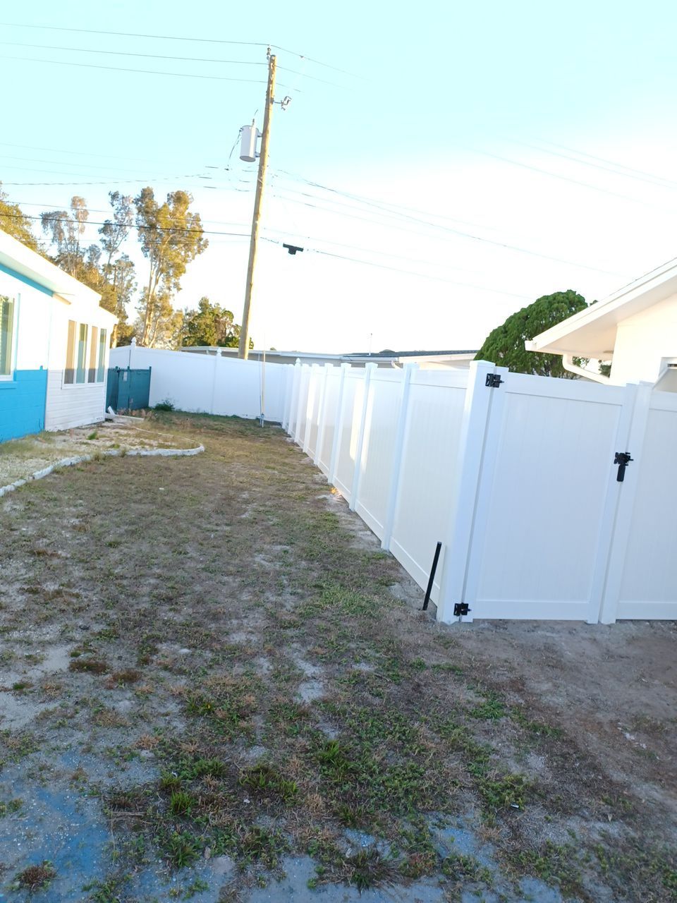Sun City Center, FL Install 6 ft. tall White Vinyl Privacy Fence by Asap fence and gates, LLC