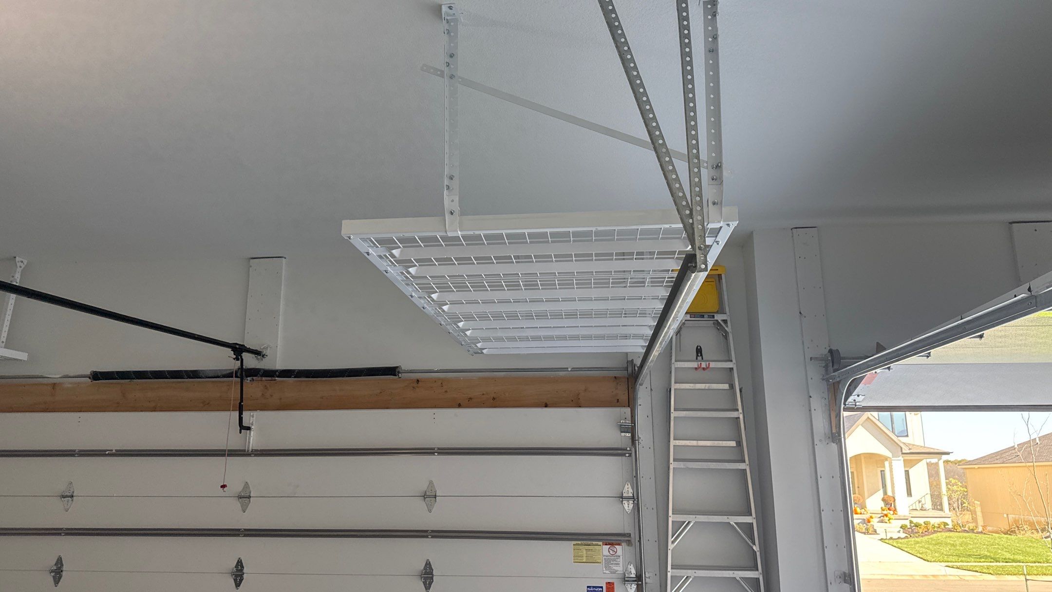 Rob's Garage Looks Amazing Just Look! by Banner Garage